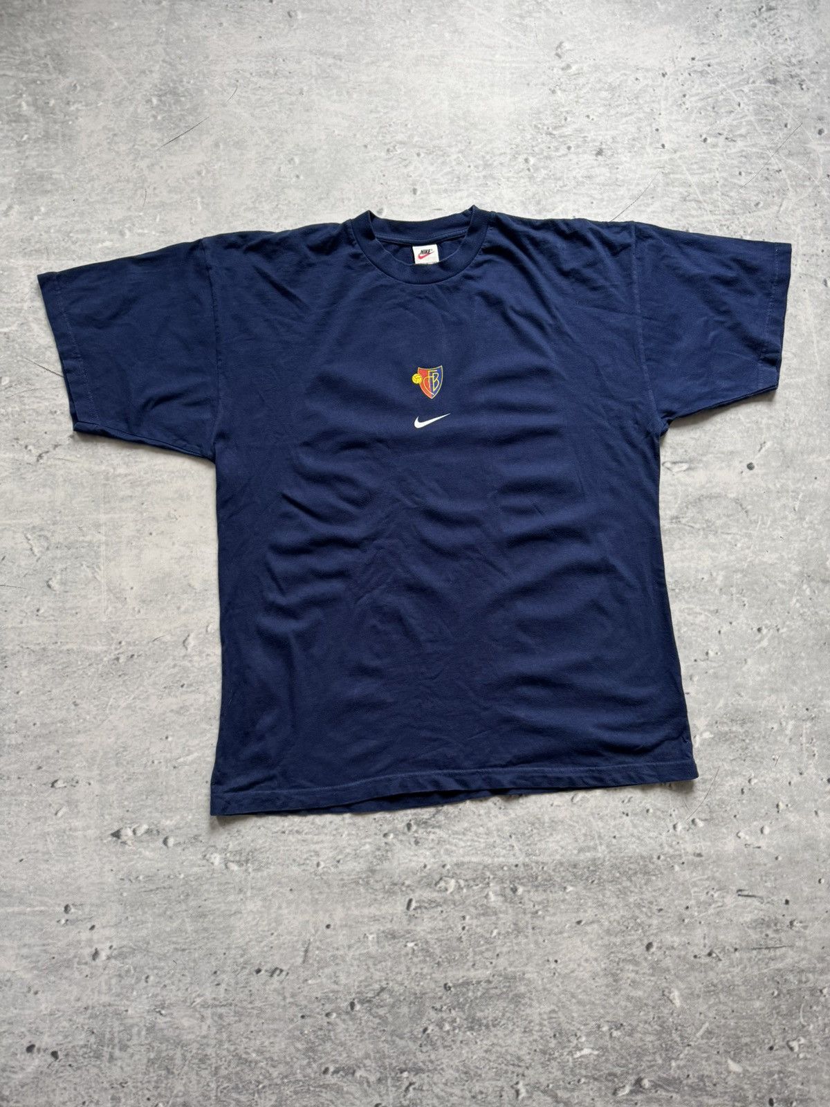 Nike × Vintage 💙Nike Beautiful FCB Football Club Basel Just Do It Size US XL / EU 56 / 4 - 2 Thumbnail