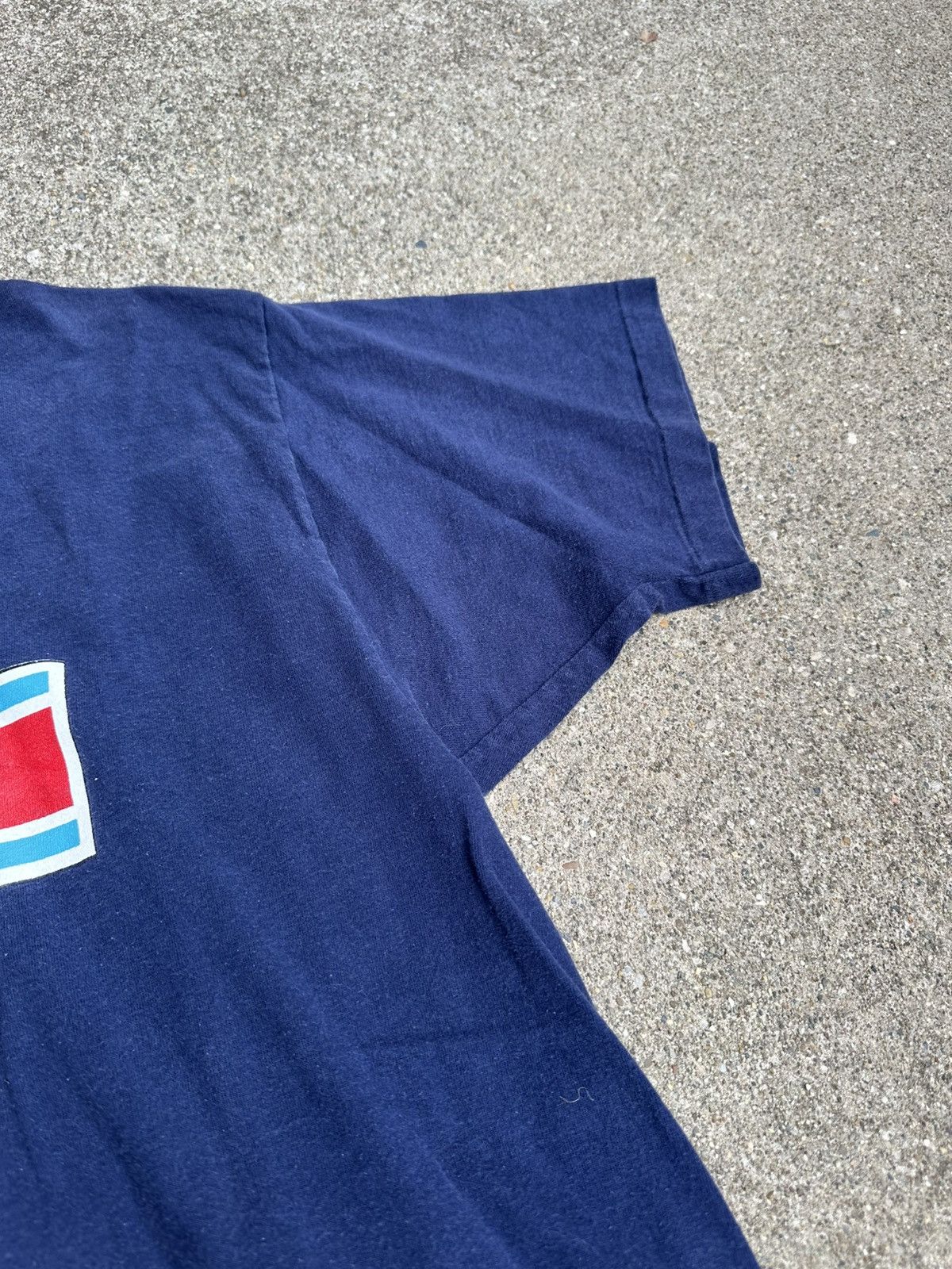 Vintage Vintage 90’s Oasis Band Shirt XL Size US XL / EU 56 / 4 - 4 Thumbnail