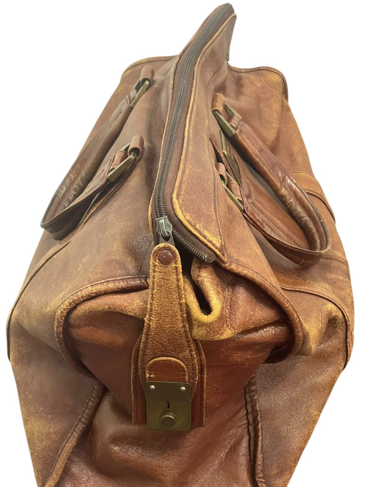 Pierre Balmain Full Leather Vtg 80s Pierre Balmain Beauty Patina Bag 2🟩1 Size ONE SIZE - 17 Thumbnail