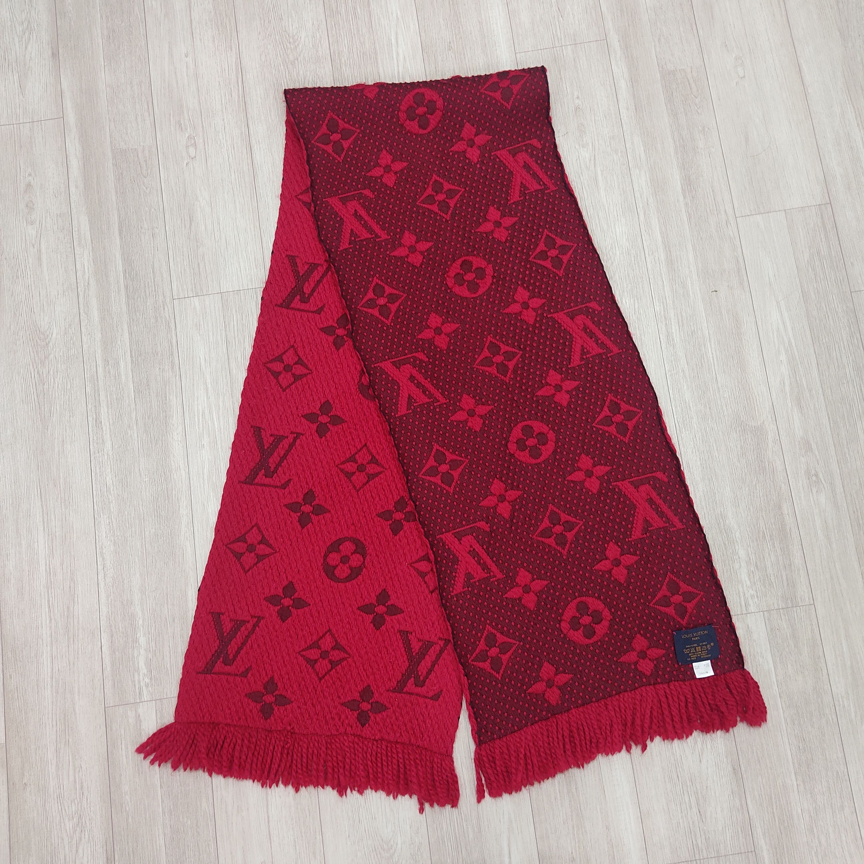 Louis Vuitton LOUIS VUITTON Logomania Monogram Wool Silk Wrap Scarf Size ONE SIZE - 3 Thumbnail