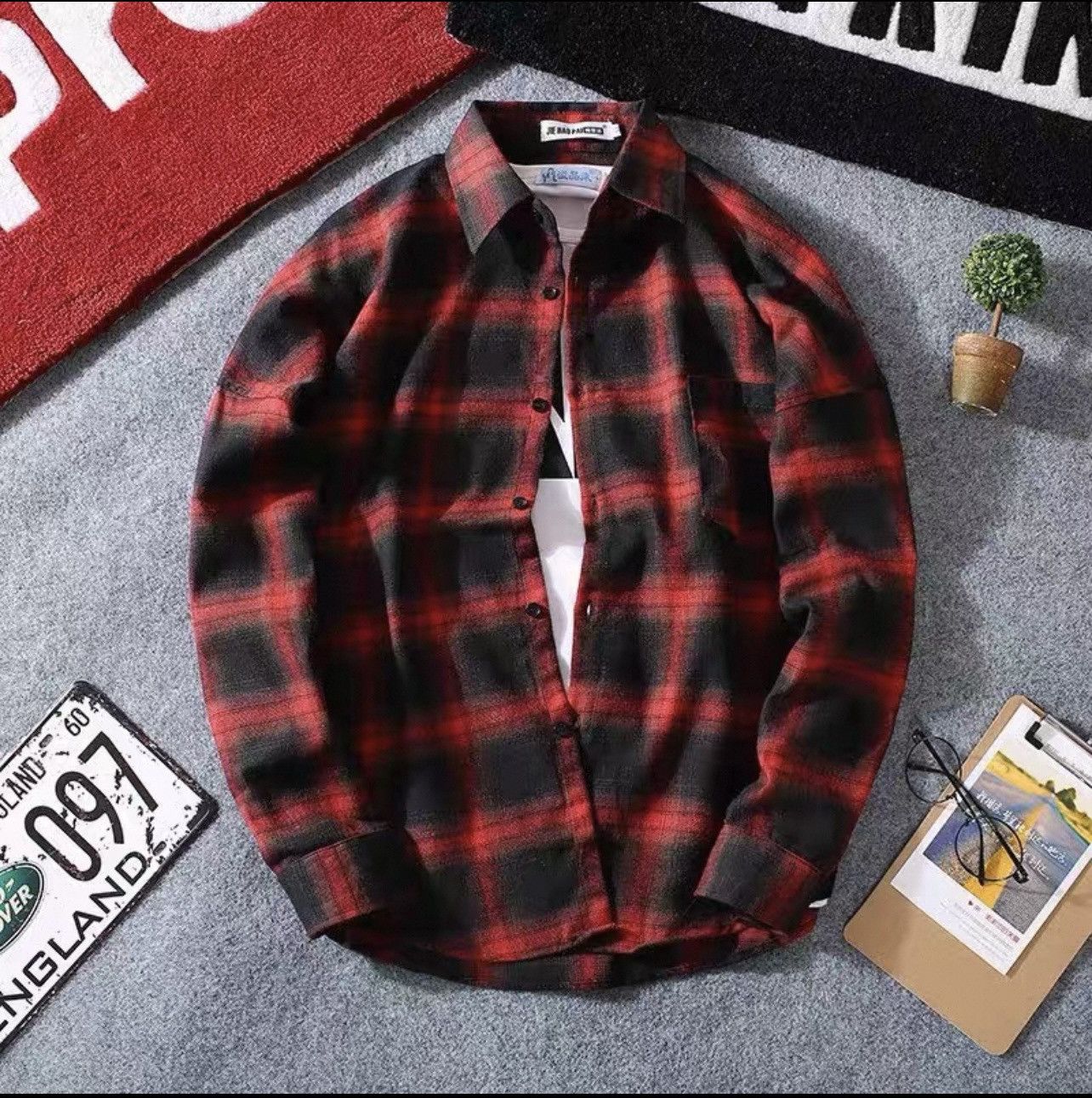 Designer Mid-Length Outwear Shirt Lazy Shirt Retro Style for Unisex Size US XL / EU 56 / 4 - 1 Thumbnail