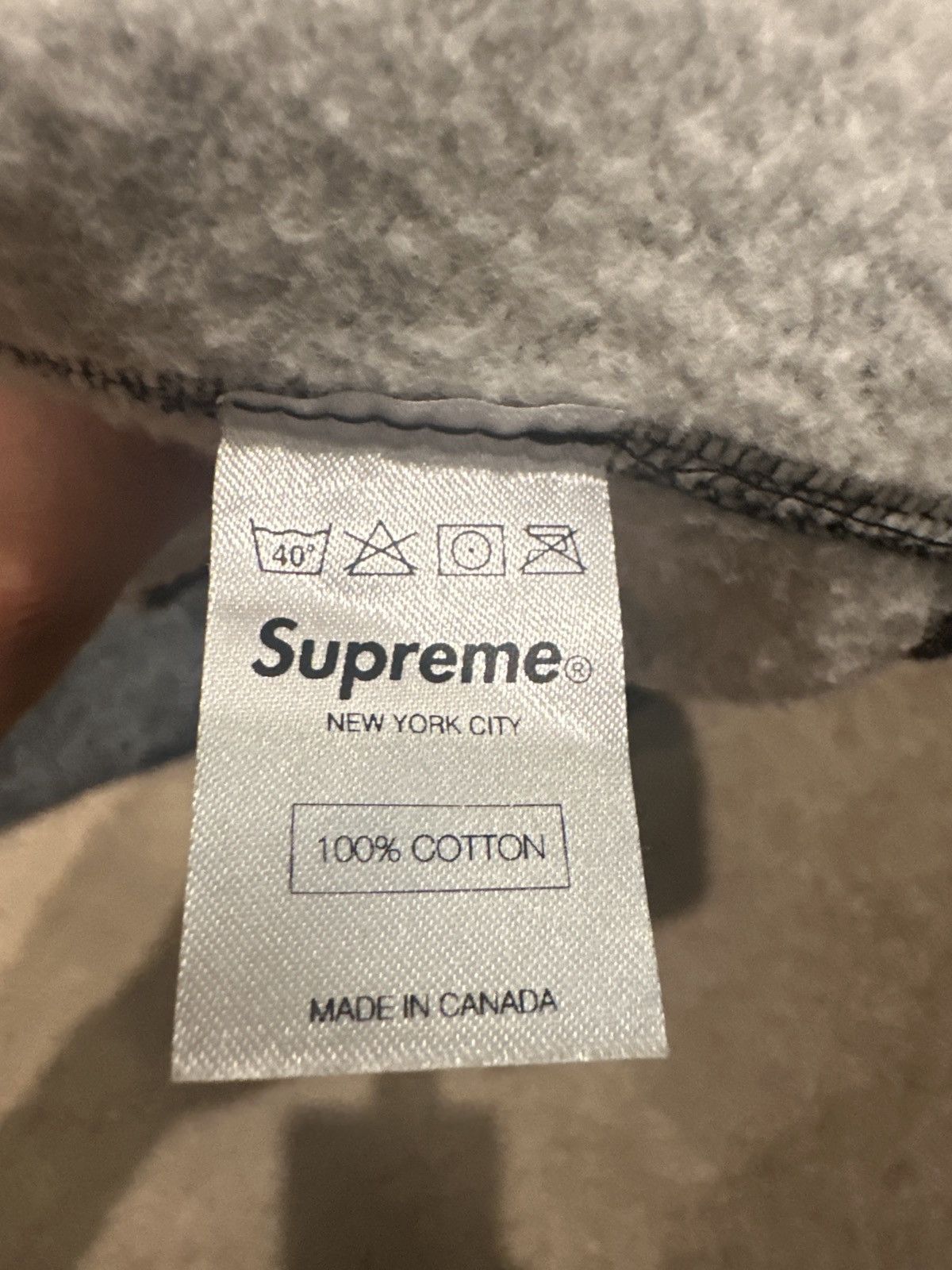Supreme Supreme 2009 Collegiate Veritas Crewneck Size US M / EU 48-50 / 2 - 8 Thumbnail