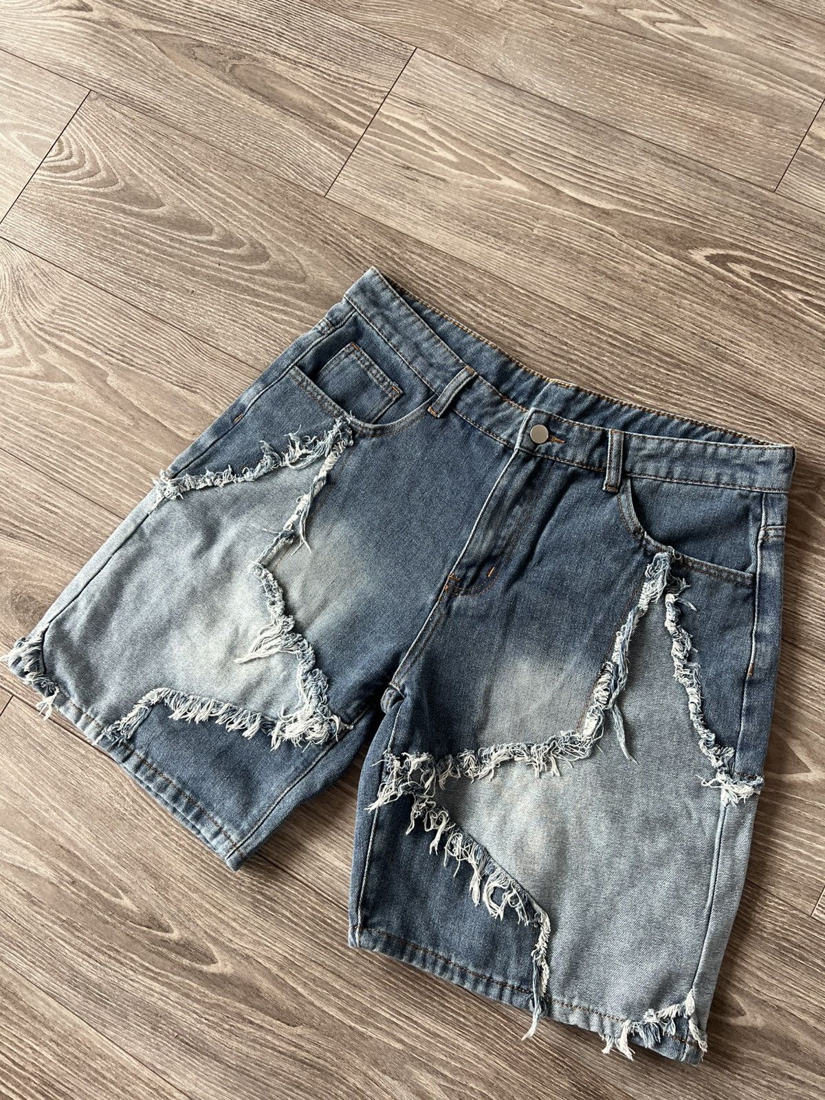 Japanese Brand ‼️Avant Garde Distressed Denim Opium Star Baggy Shorts‼️ Size US 35 - 6 Thumbnail
