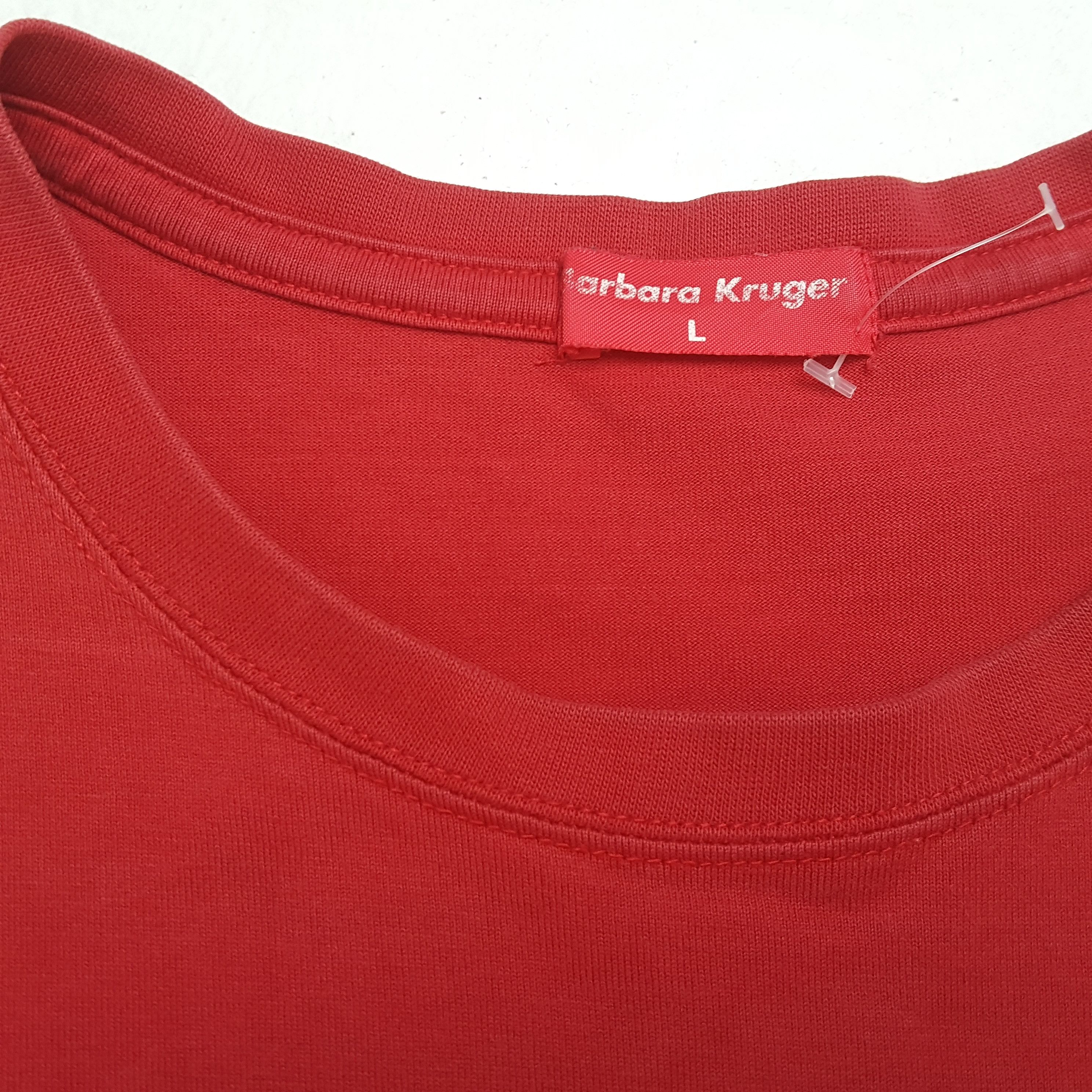 Barbara Kruger × Vintage Vintage BARBARA KRUGER American Art Artist Brand T-Shirts Size US L / EU 52-54 / 3 - 8 Thumbnail