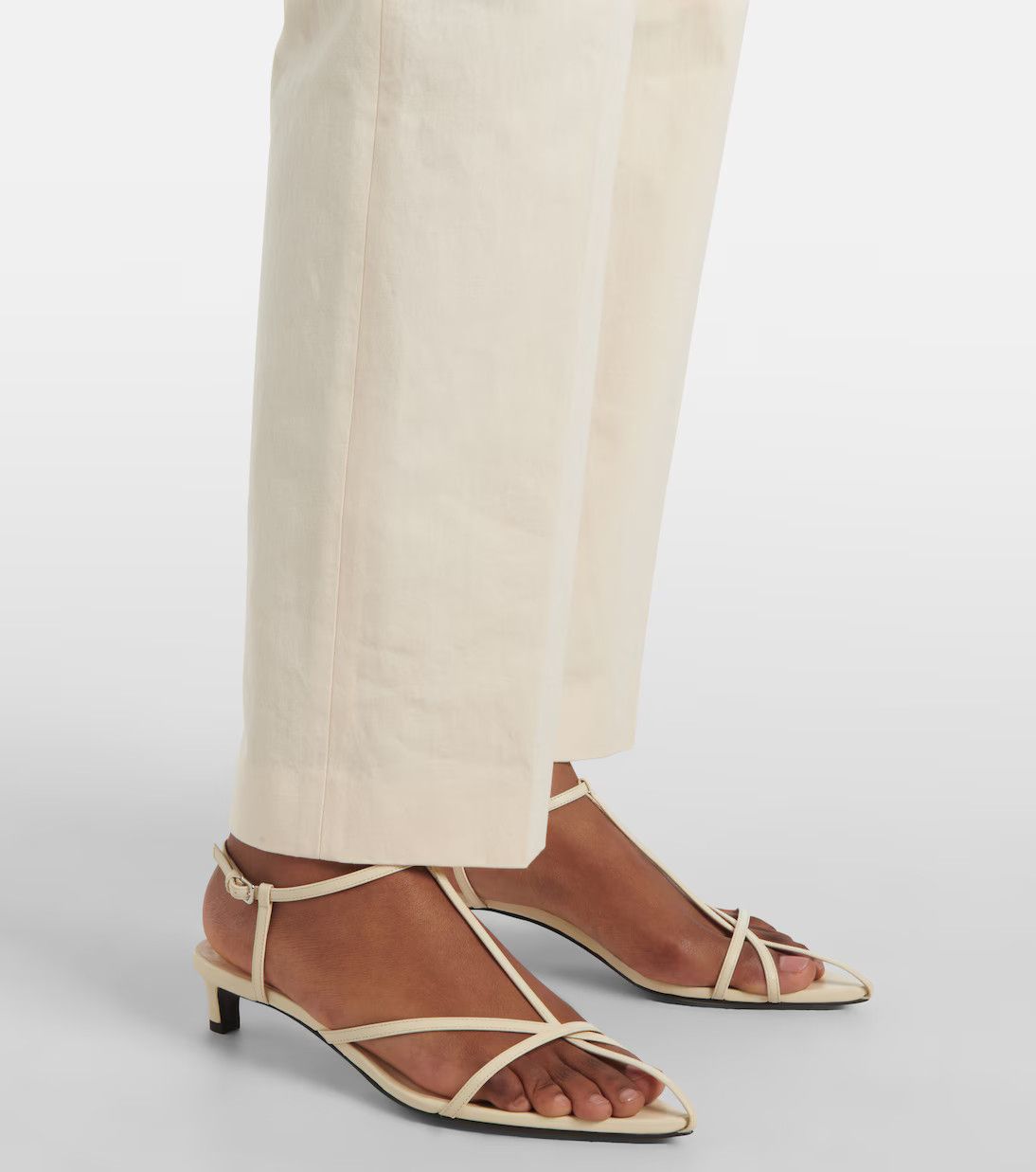 Jil Sander o1y1025 Sweatpant in Cream Size 27" / US 4 / IT 40 - 5 Thumbnail