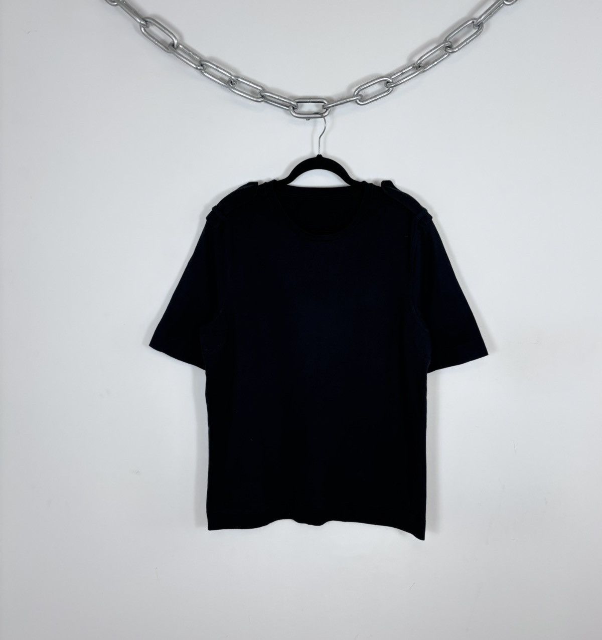 Prada Prada Red Tab Men’s Shoulders Straps Black T-Shirt Tee Size US L / EU 52-54 / 3 - 1 Thumbnail