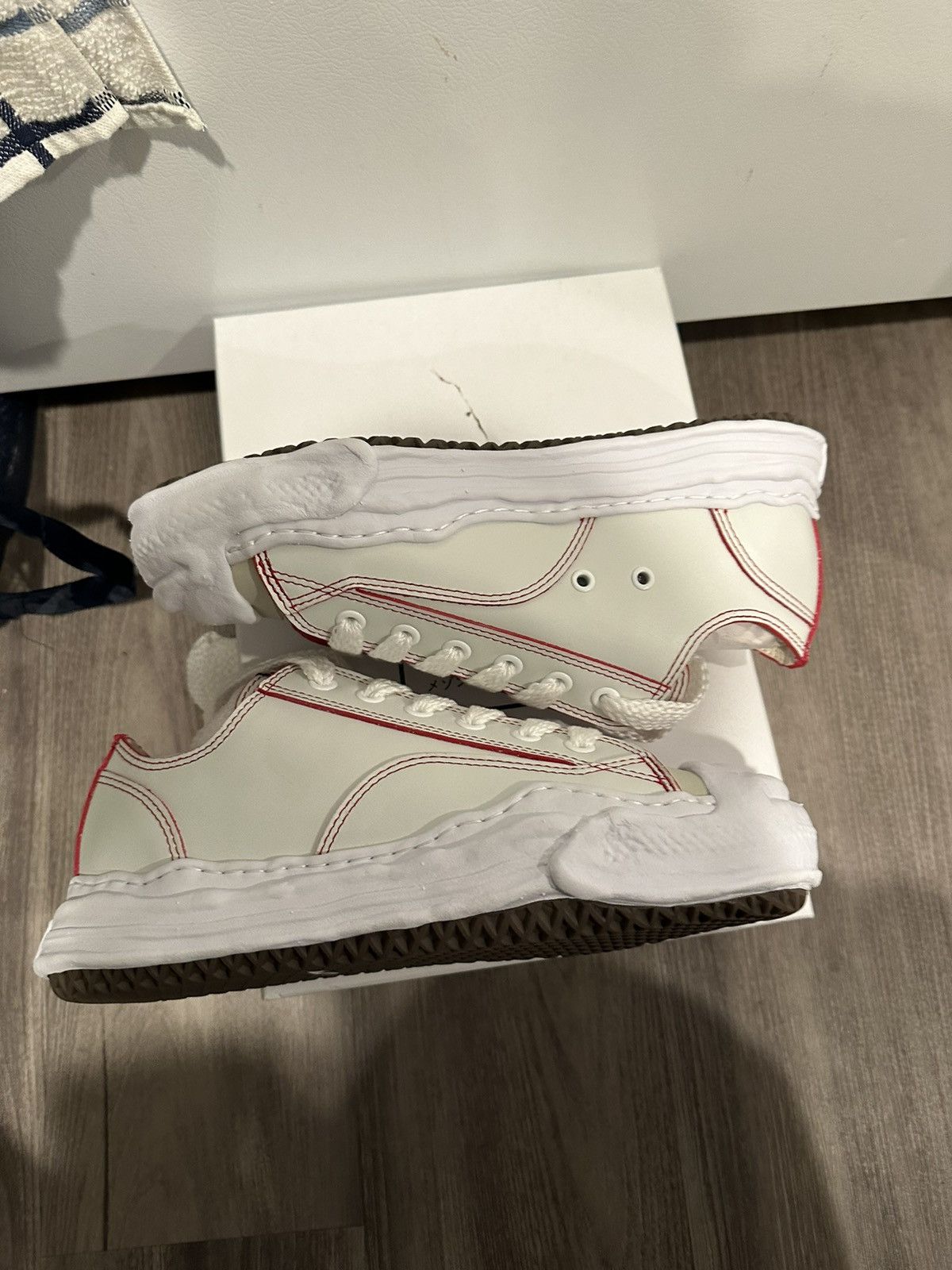 Maison MIHARA YASUHIRO Mihara yasuhiro leather hank white red line size 42 Size US 9 / EU 42 - 3 Thumbnail