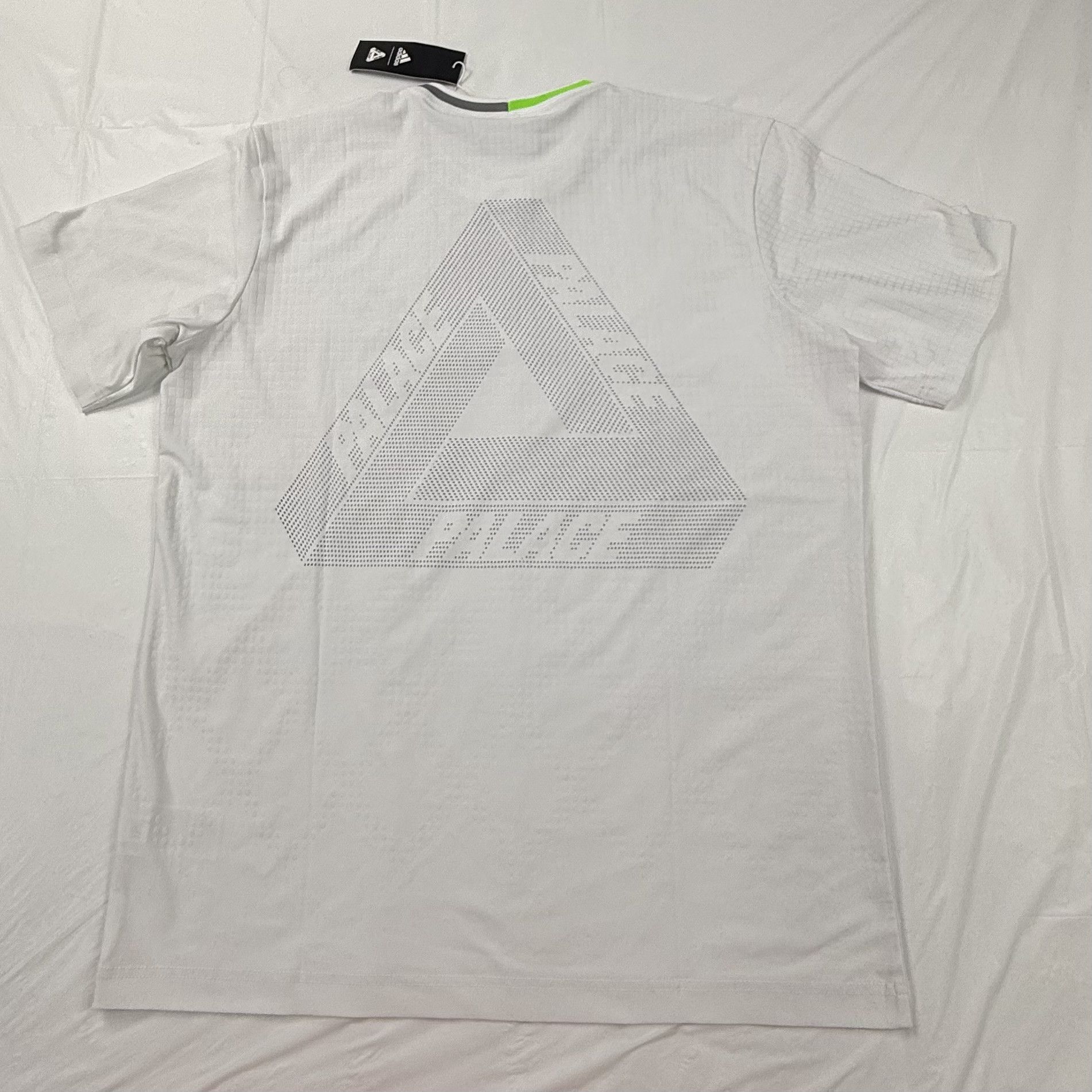 Palace Palace Large Trim T-Shirt White | Grailed