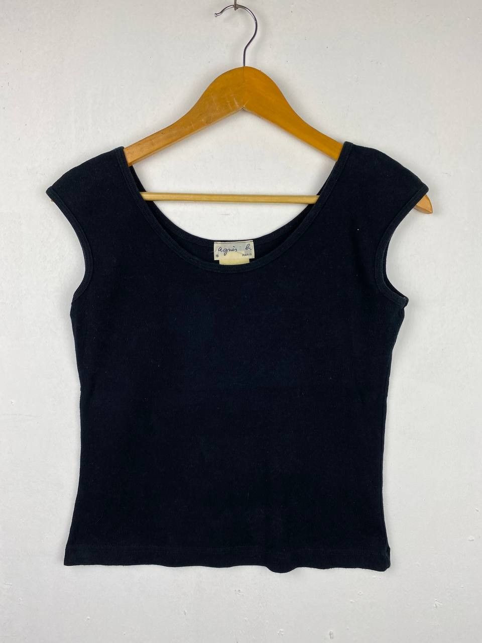 agnes b. vintage agnes b tanktop sleeveless nice design Size US S / EU 44-46 / 1 - 1 Thumbnail