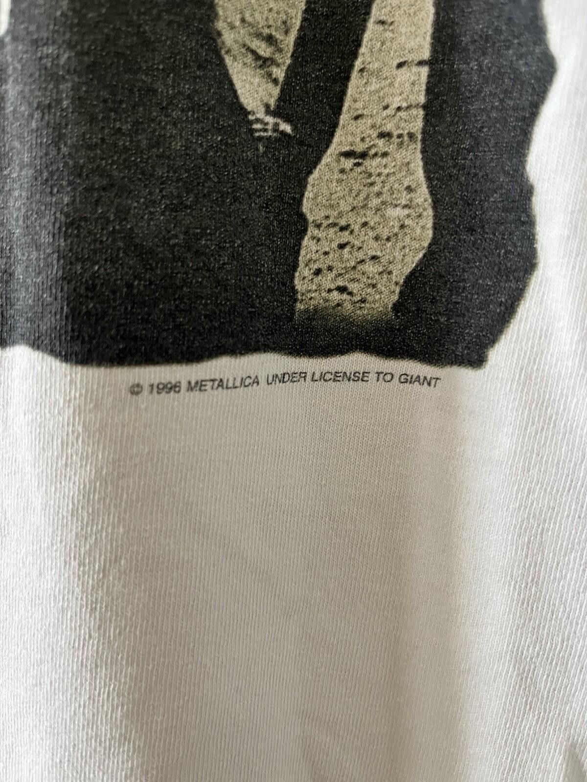 Metallica Vintage 1996 Metallica Poor Touring Me Tee XL Gian Size US XL / EU 56 / 4 - 5 Thumbnail