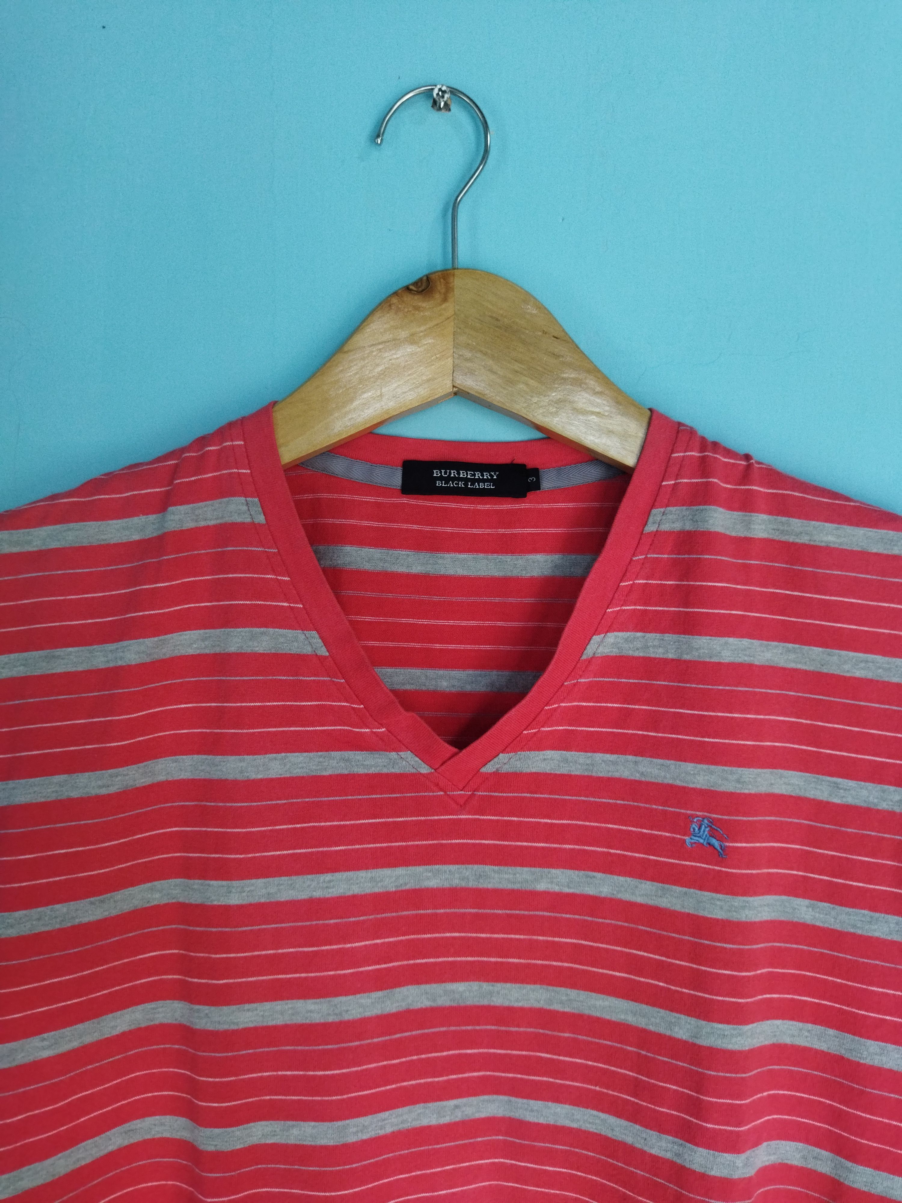Black Label × Burberry Burberry black label red stripe T-shirt Size US M / EU 48-50 / 2 - 2 Thumbnail
