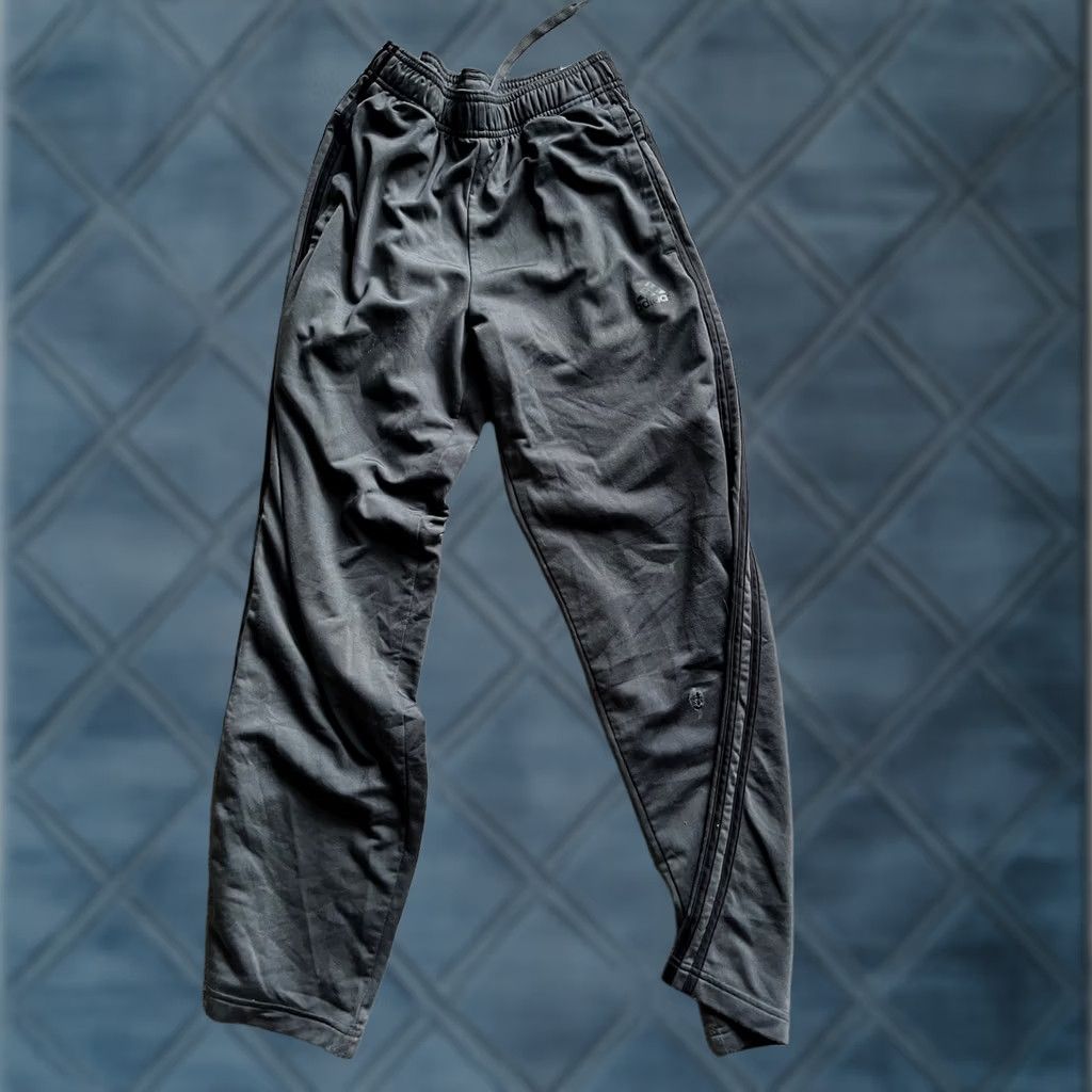 Adidas adidas Sweatpants Men Small Gray Graphic Logo Jogger Pockets Drawstring Size US 29 - 1 Thumbnail