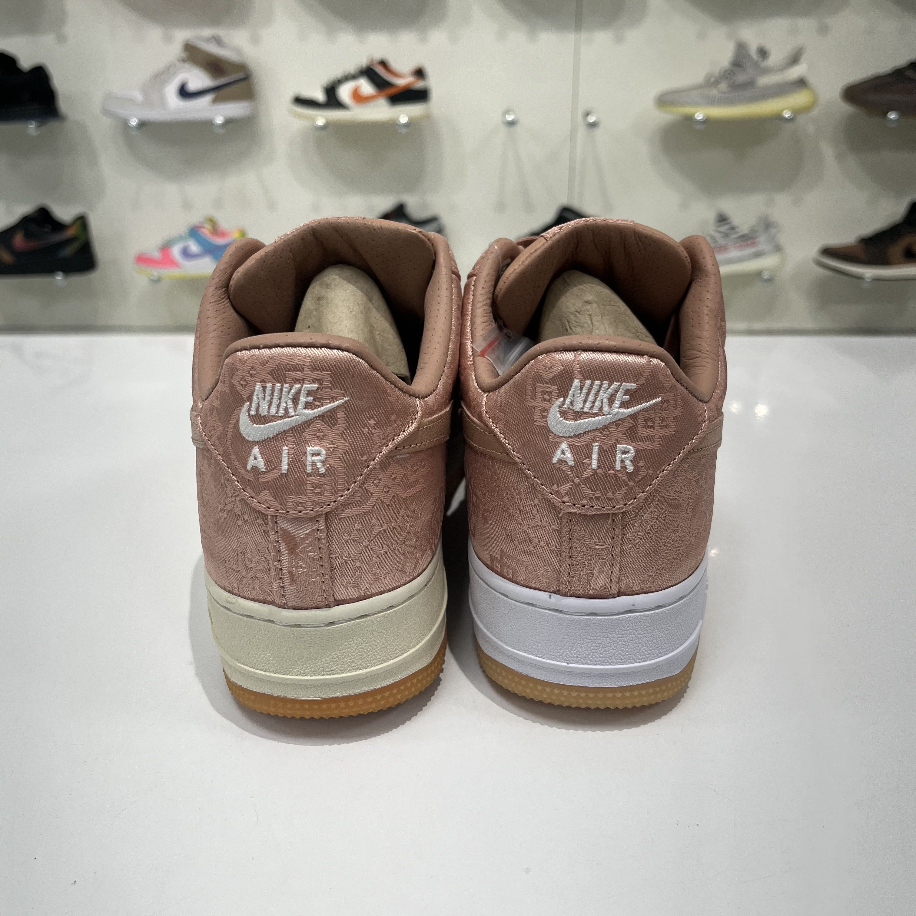 Nike Nike Air Force 1 Low Clot Rose Gold Silk (Regular Box) Size US 9.5 / EU 42-43 - 3 Thumbnail