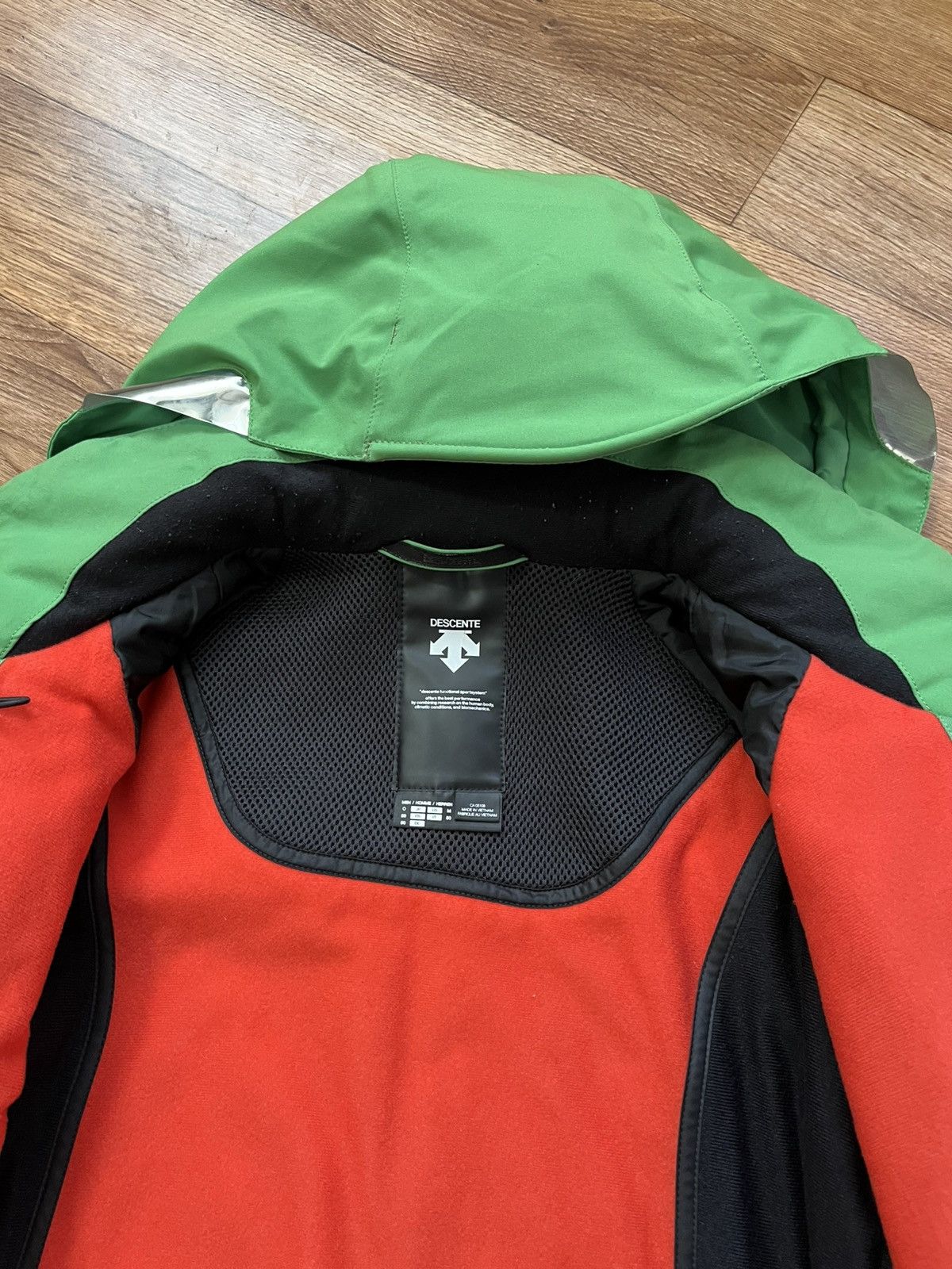 Descente Descente Airdrive Activewear Snowboard Ski Jacket Size US M / EU 48-50 / 2 - 7 Thumbnail