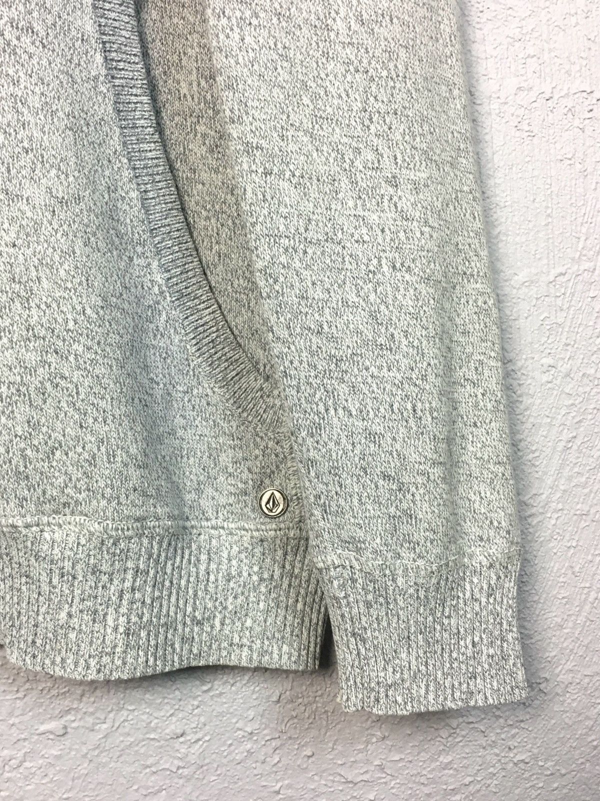 Volcom vintage sweater hoodie VOLCOM skateboarding knitted vintage Size US L / EU 52-54 / 3 - 3 Thumbnail