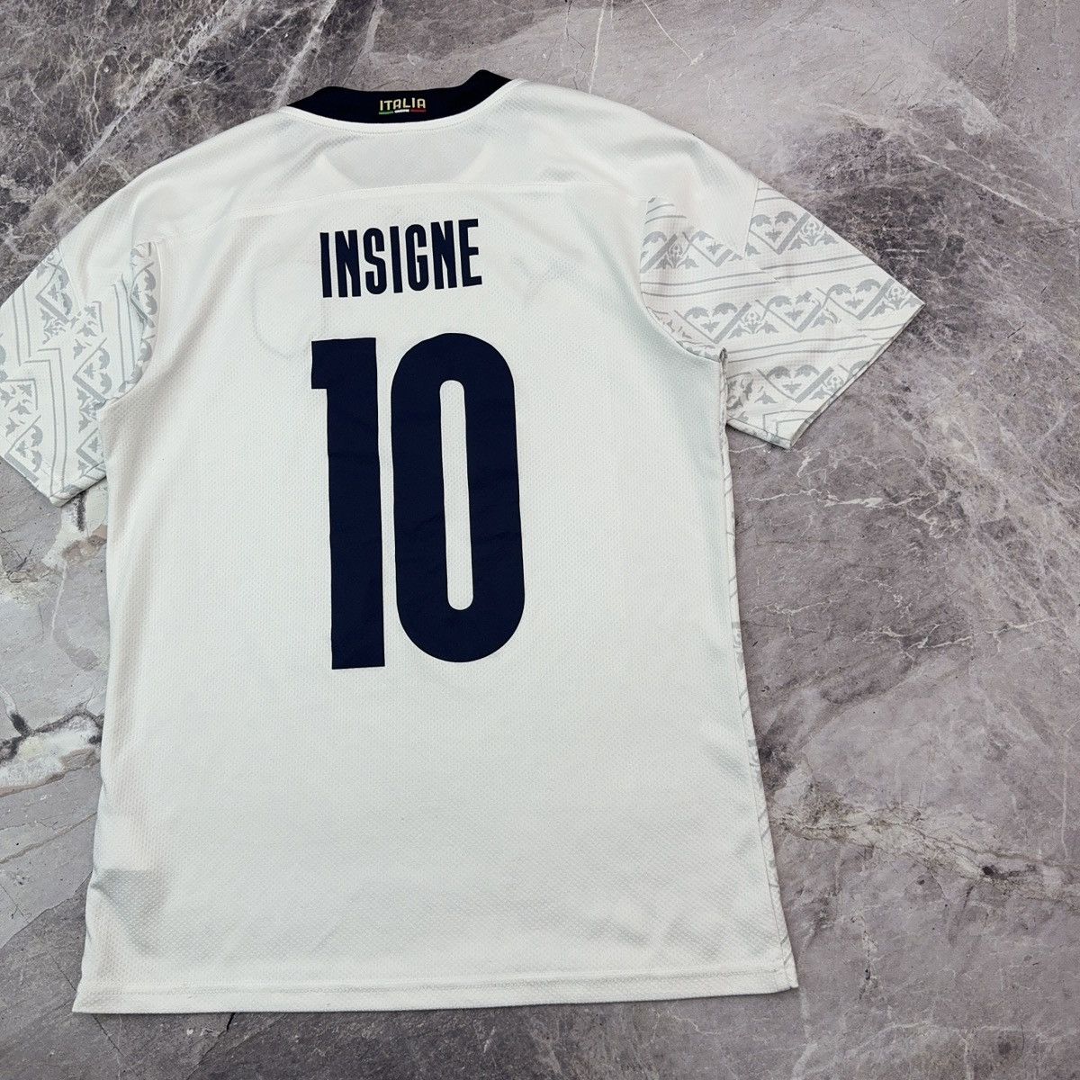 Puma Puma Italia Jersey 2019-2020 #10 Insigne Away Kit National Size US S / EU 44-46 / 1 - 16 Thumbnail