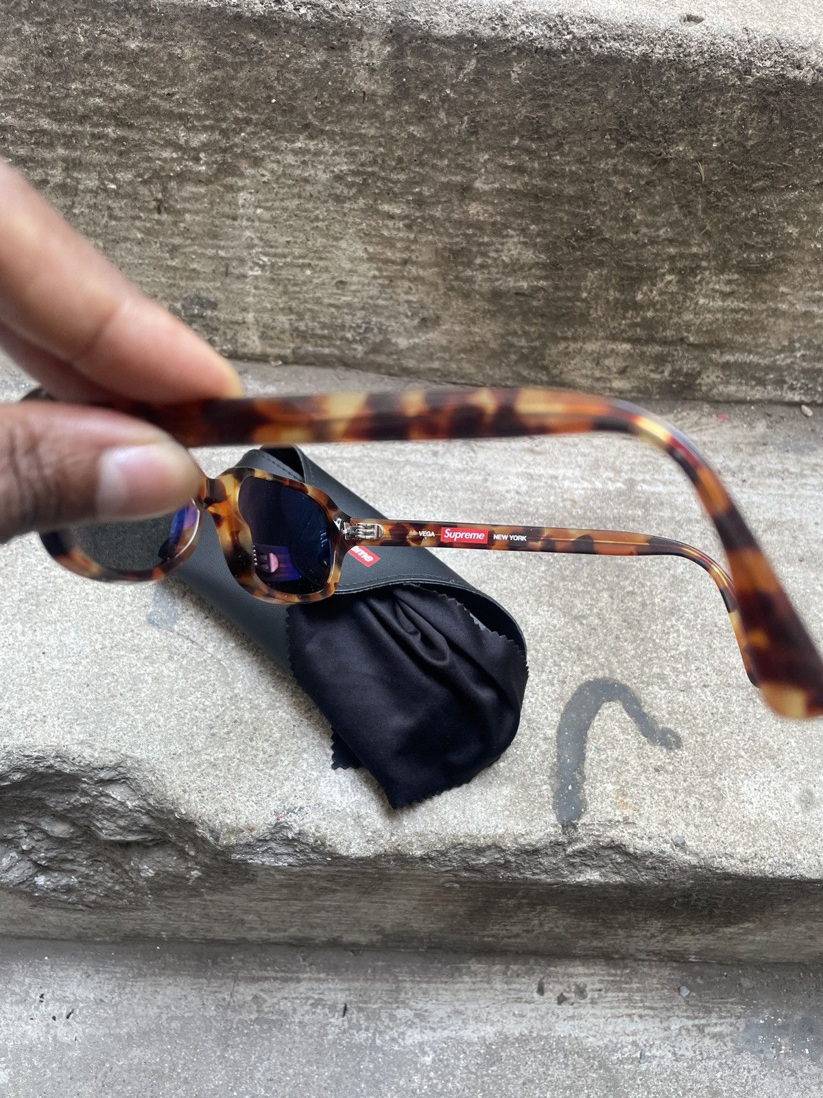 Supreme Supreme “Vega” Tortoise Shell Sunglasses Size ONE SIZE - 3 Thumbnail