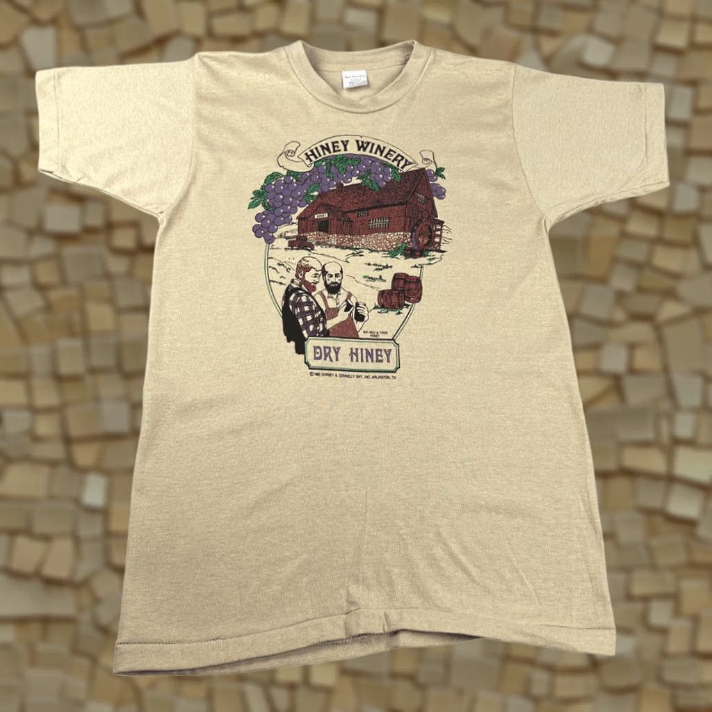 Vintage VINTAGE Hiney Winery Shirt Adult XS Beige 80s Dry Wine Radio Promo Sportswear Mens T-Shirt Size US XS / EU 42 / 0 - 1 Thumbnail