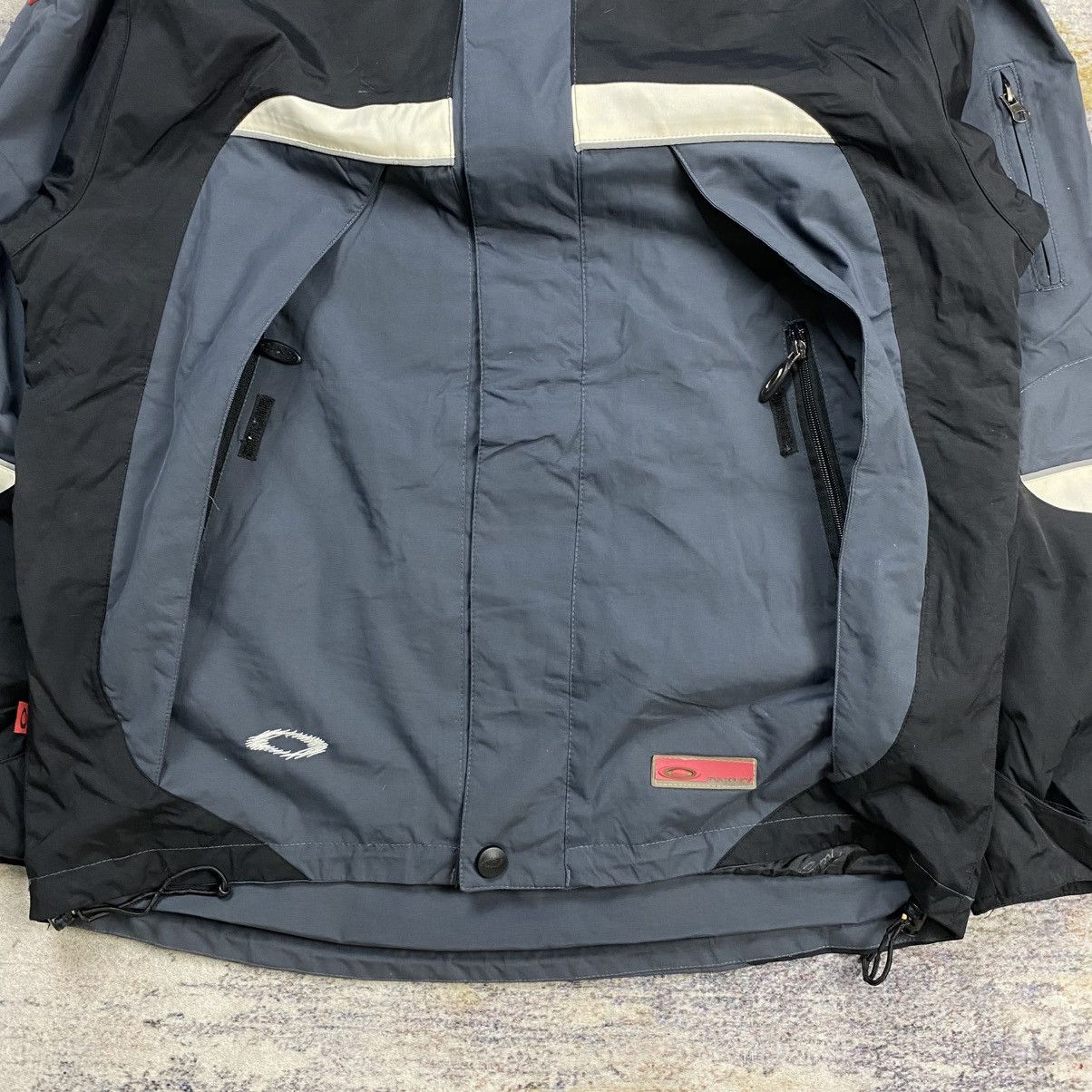 Oakley Oakley snowboard jacket Size US M / EU 48-50 / 2 - 8 Thumbnail