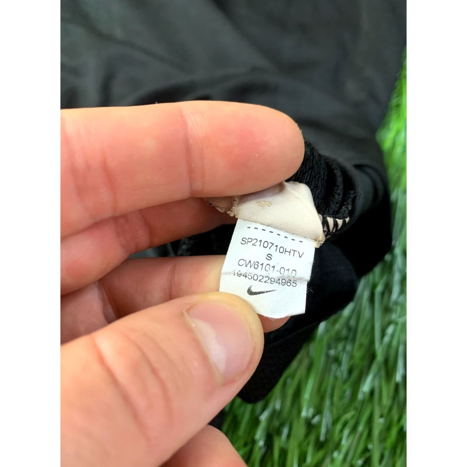Nike Nike Academy Dri-Fit Original 2021 Men Football Shirt Jersey Tee Size S Black and White Nike Dri-FIT 2021 Mens Football Shirt Size US S / EU 44-46 / 1 - 5 Thumbnail