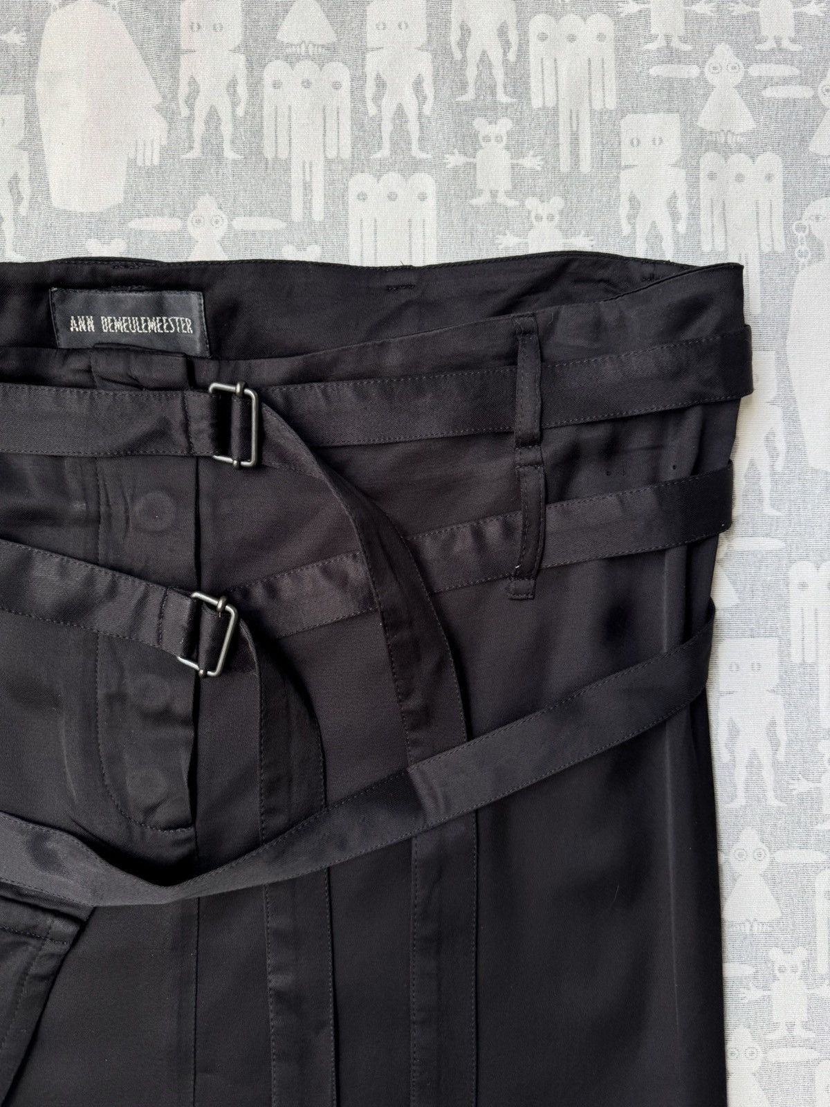 Ann Demeulemeester Ann Demeulemeester SS04 Cargo Pocket Straps Mini Skirt Size 27" / US 4 / IT 40 - 2 Thumbnail