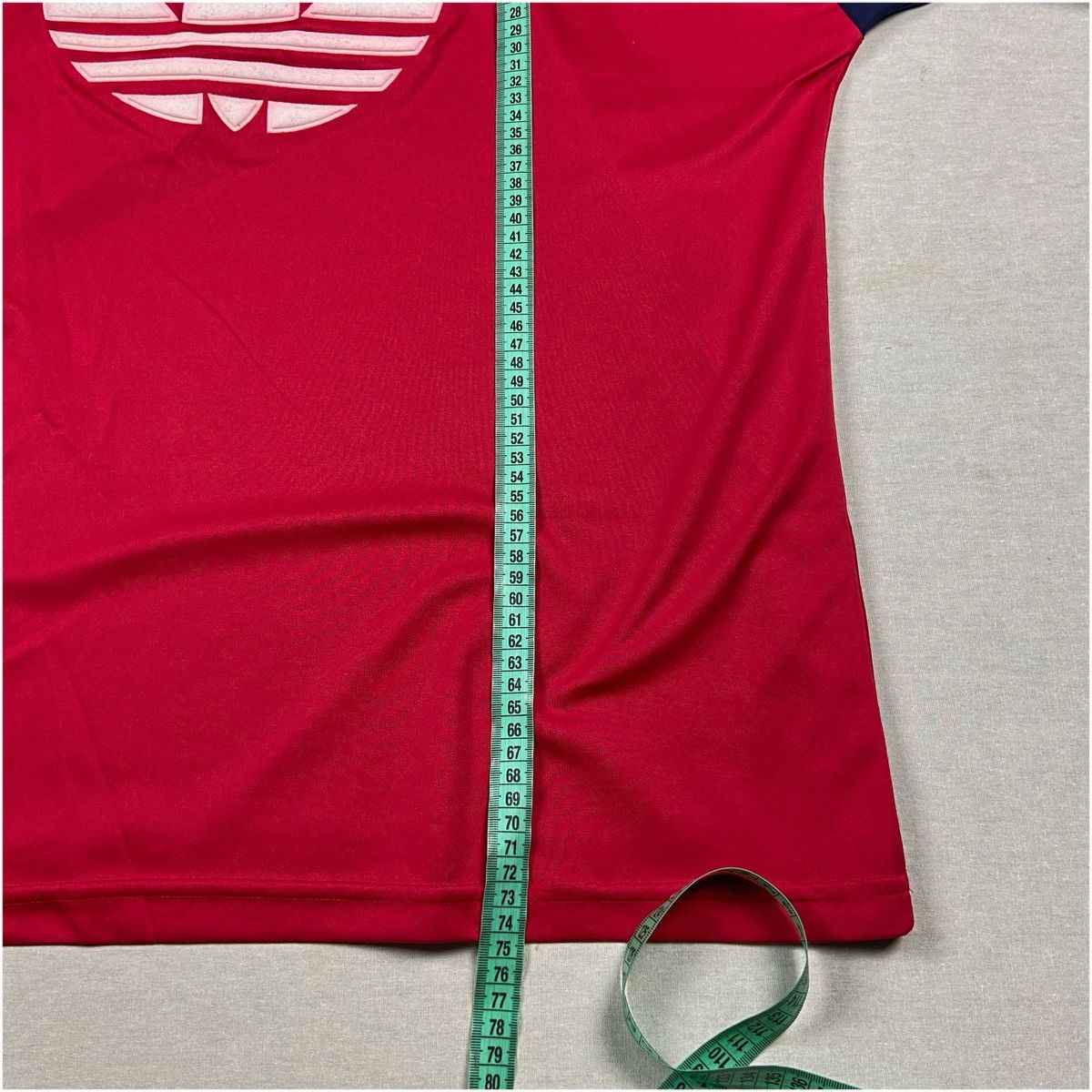 Adidas Vintage Adidas Trefoil Jersey – Made in England – Size L Size US L / EU 52-54 / 3 - 8 Thumbnail