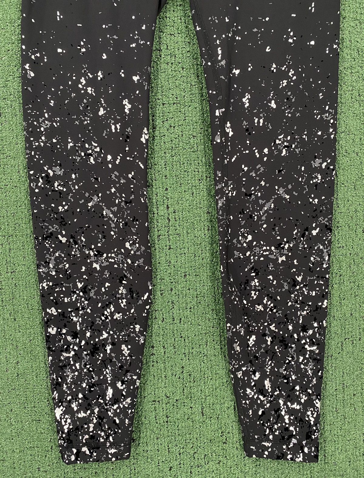 Lululemon Lululemon Speed Wunder Speckle Shine Womens Tights Sz 10 Size 32" / US 10 / IT 46 - 4 Thumbnail