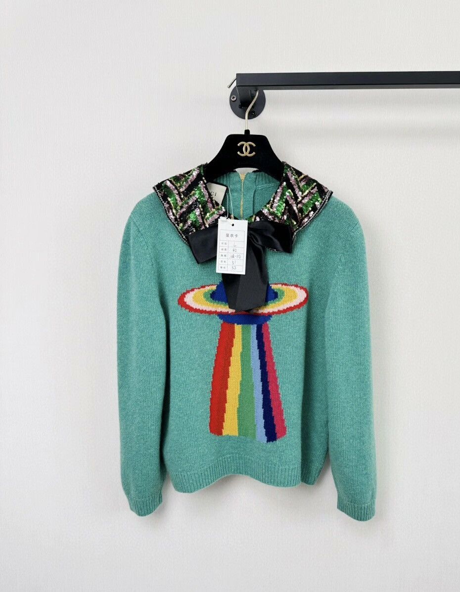 Gucci Gucci sequined sweater Size L / US 10 / IT 46 - 1 Thumbnail