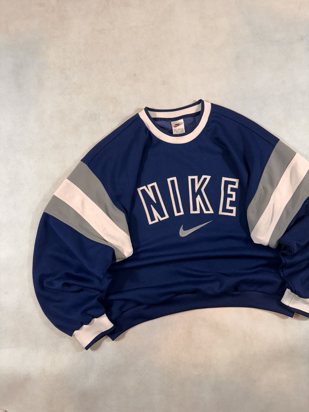 Nike × Vintage NIKE VINTAGE CENTER LOGO OVERSIZE BOXY SWEATSHIRT Size US L / EU 52-54 / 3 - 2 Thumbnail