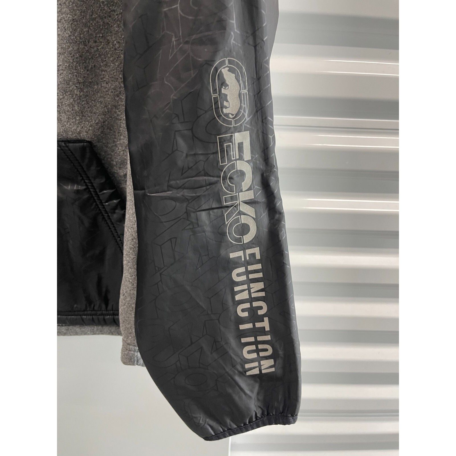 Marc Ecko VTG Y2K 90S ECKO FUNCTION GREY FLEECE TECH ZIP SWEATER HOODI Size US M / EU 48-50 / 2 - 2 Thumbnail
