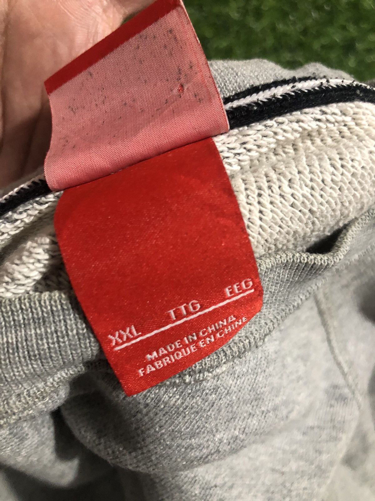 Nike × Vintage VINTAGE ITEM NIKE CREWNECK BIG LOGO Size US XXL / EU 58 / 5 - 8 Thumbnail