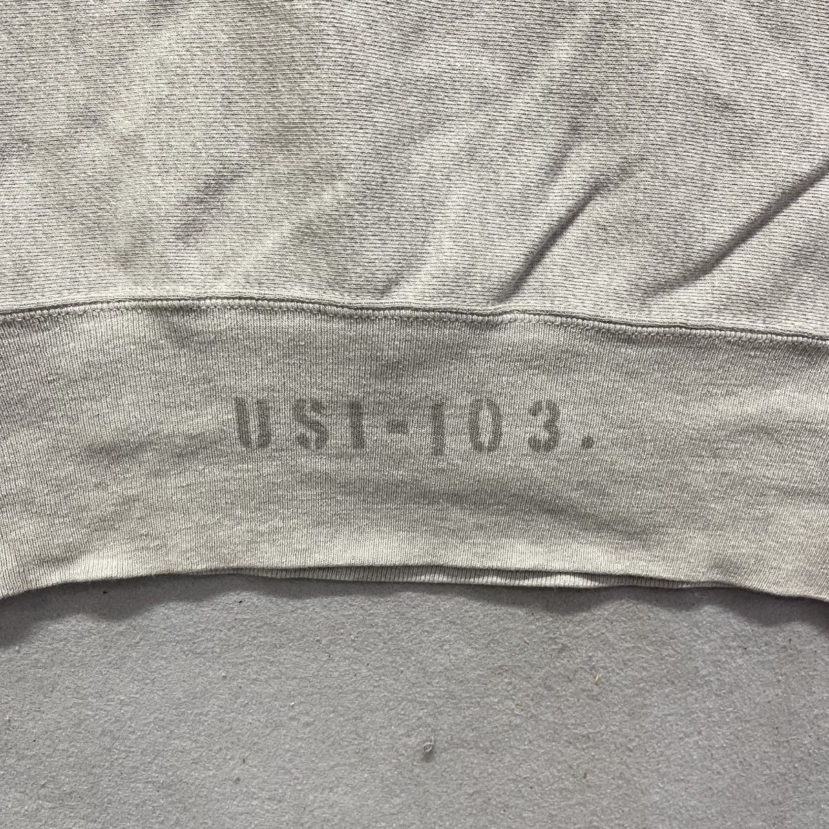 Champion 2000s Champion Reverse Weave Crewneck (XXL) Size US XXL / EU 58 / 5 - 7 Thumbnail