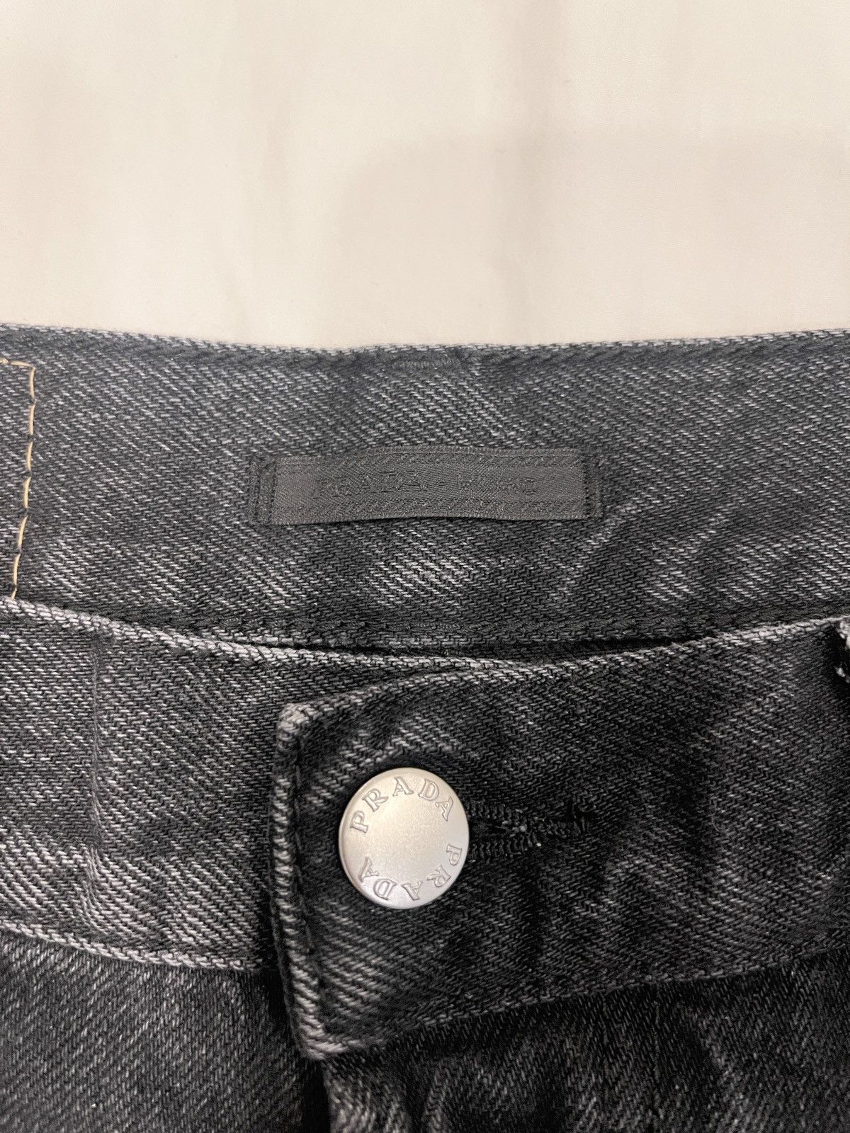 Prada STEAL! 1200$ Prada Runway Bermudas Denim Shorts (Brand New) Size US 30 / EU 46 - 7 Thumbnail