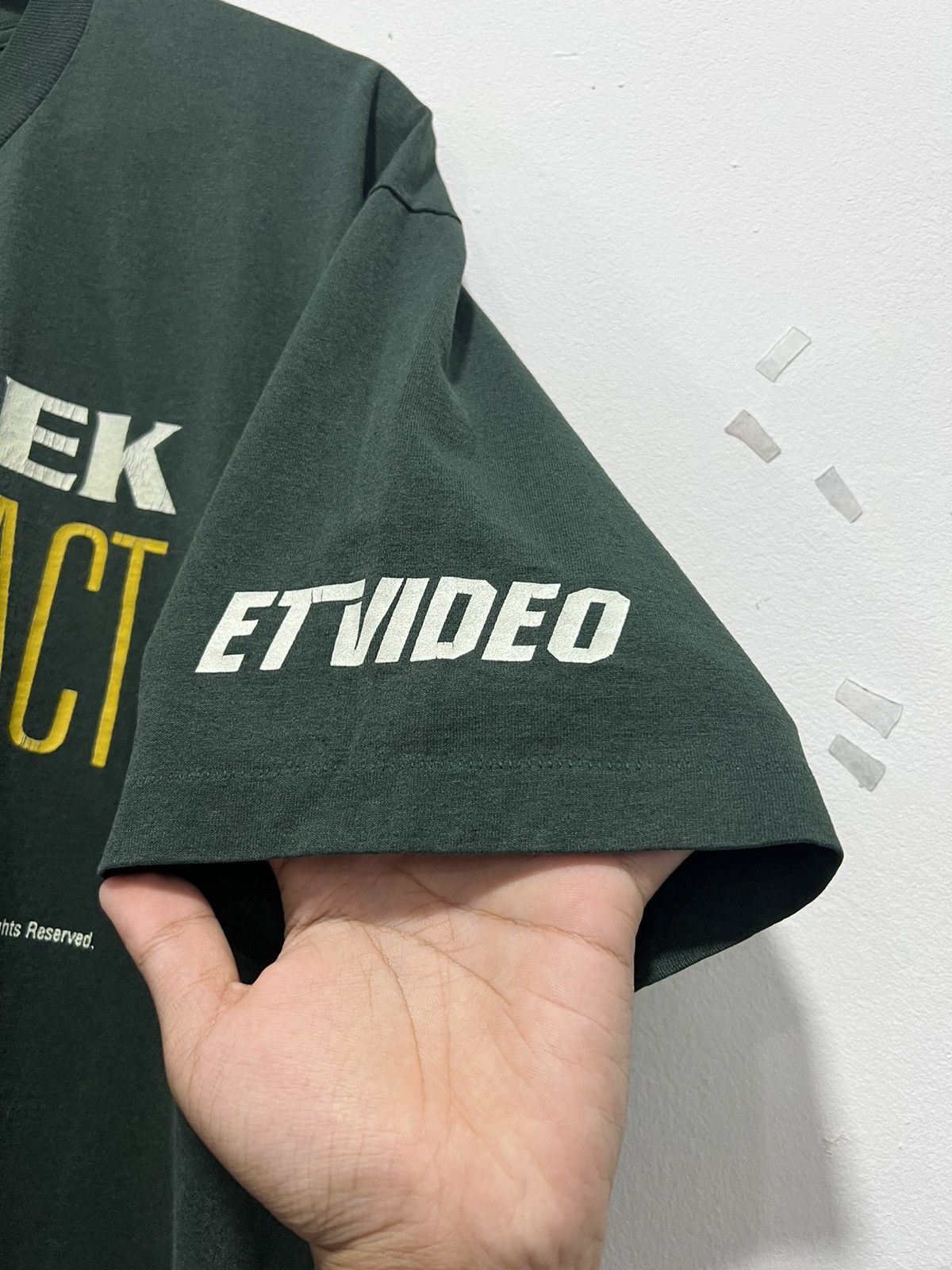 Vintage Vintage 1997’ Star Trek ‘Video Cassette’ Promo Tshirt Size US L / EU 52-54 / 3 - 4 Thumbnail