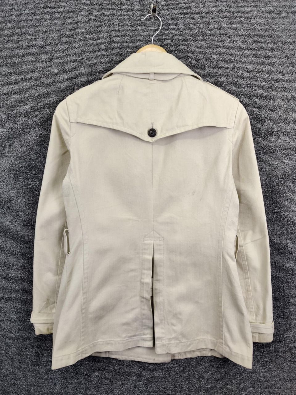 Burberry Vintage Burberry Blue Label Double Breasted Coat With Belted Size US S / EU 44-46 / 1 - 6 Thumbnail