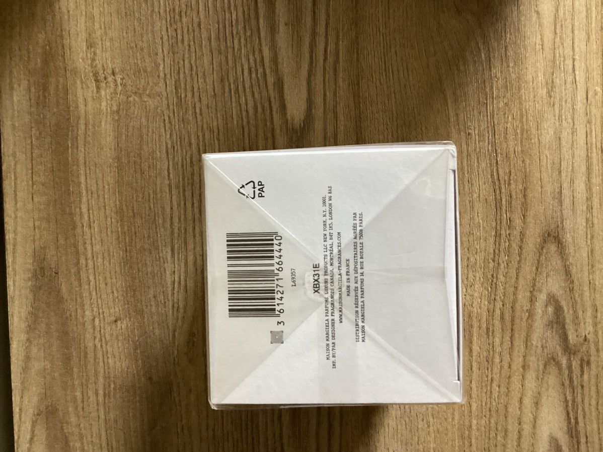 Maison Margiela Maison margiela paris replica candle beach vibes Size ONE SIZE - 3 Thumbnail
