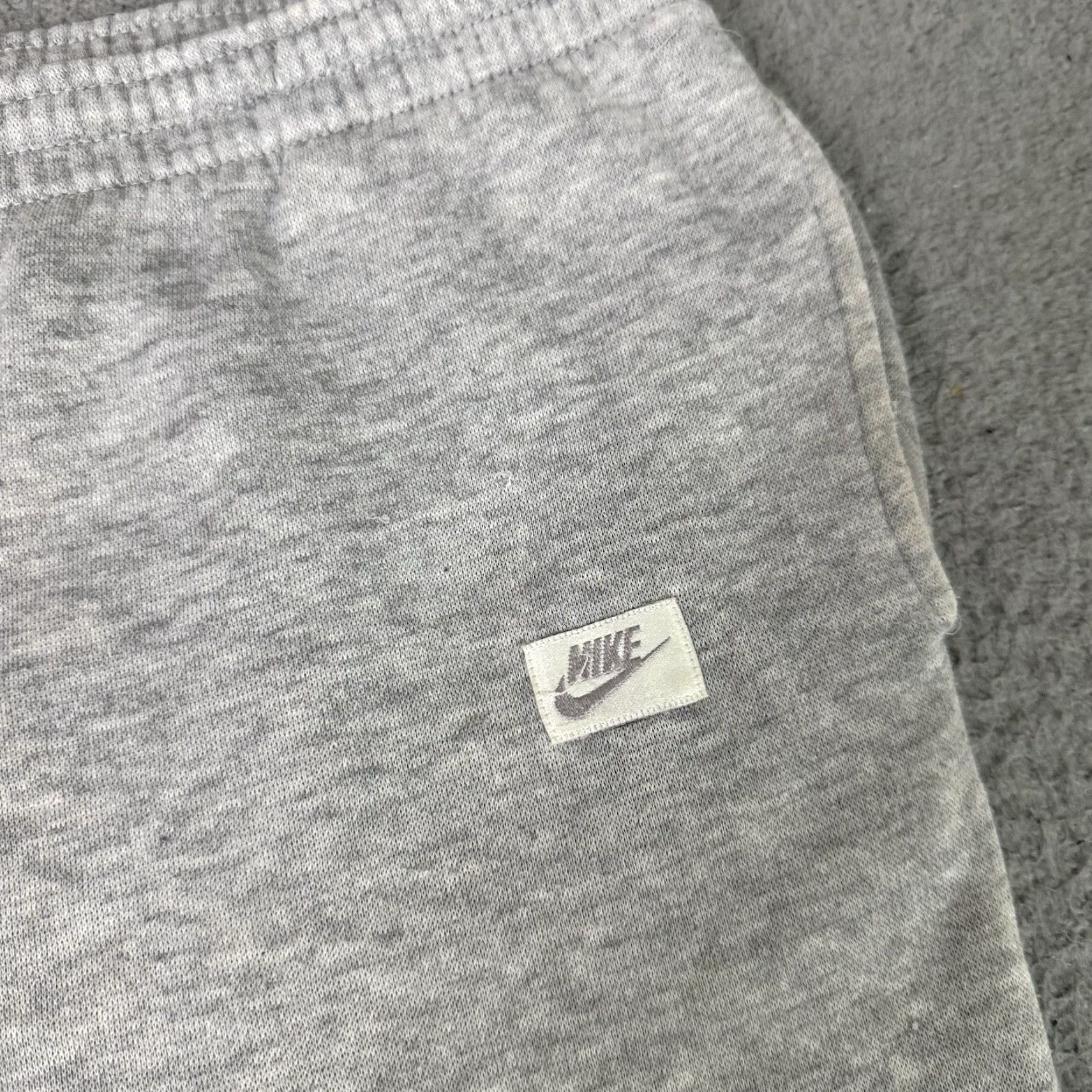 Nike VINTAGE Nike Sweatpants Mens XL Gray SWOOSH Logo Joggers Athletic Sports Pants Size US 36 / EU 52 - 5 Thumbnail