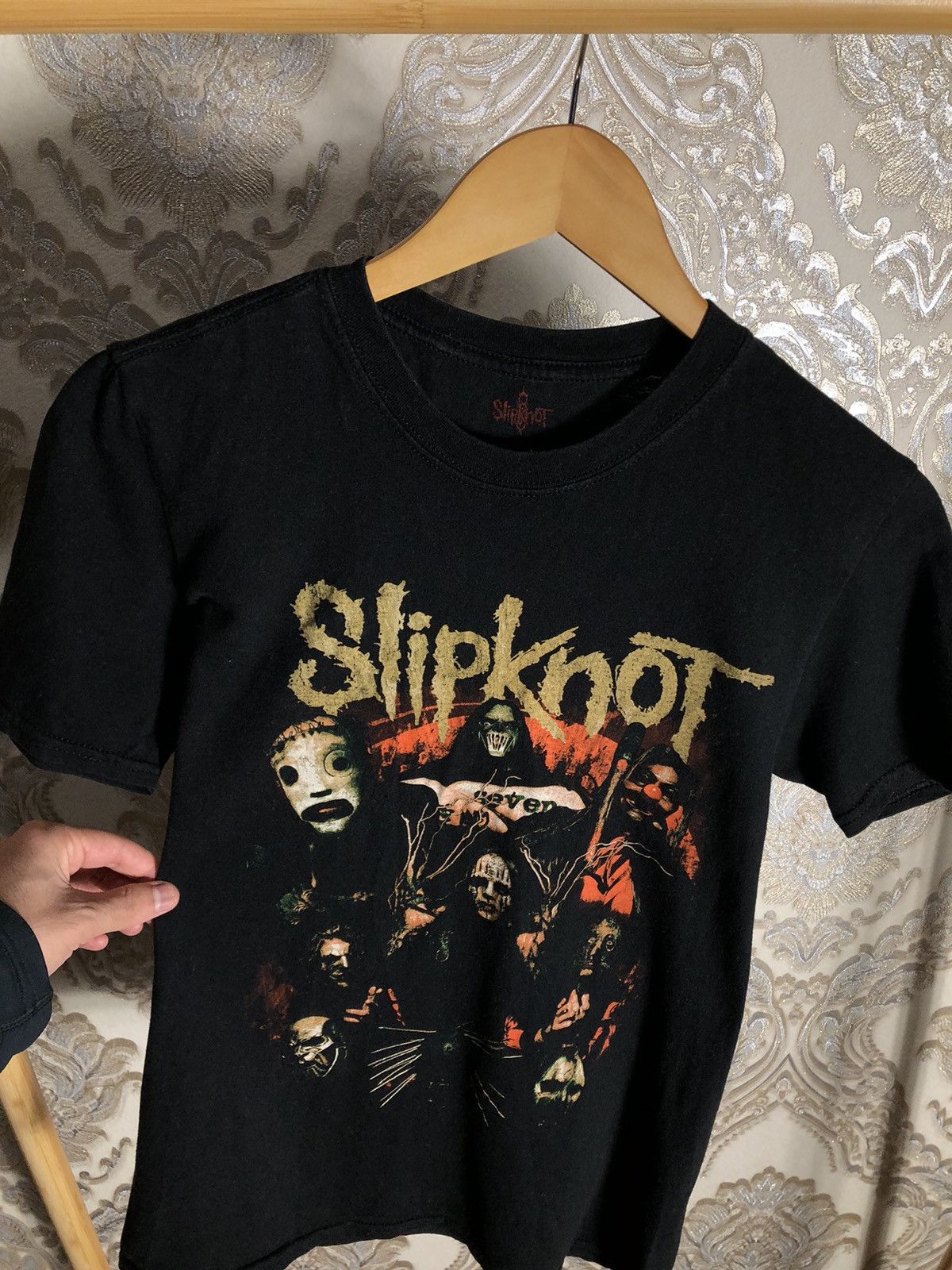 Band Tees VINTAGE SLIPKNOT WORLD TOUR ROCK T-SHIRT RETRO METAL Y2K 90s Size US S / EU 44-46 / 1 - 2 Thumbnail