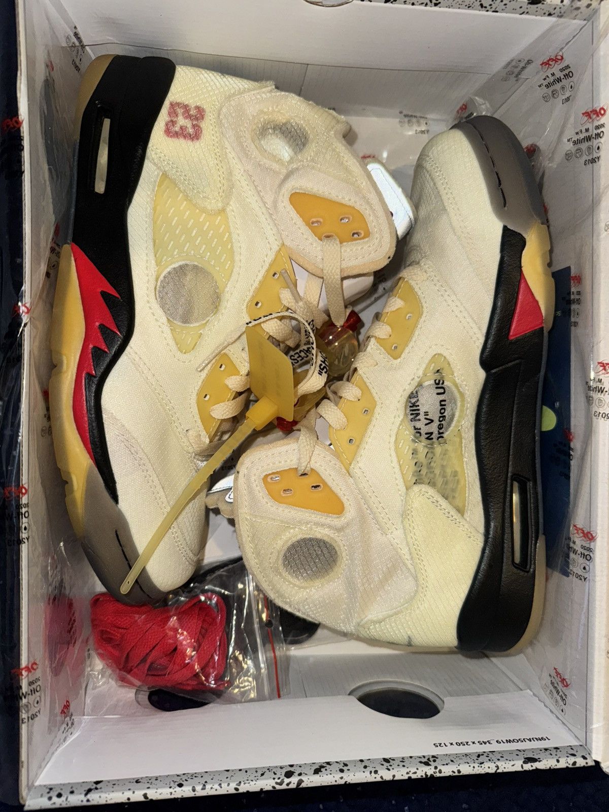 Nike × Off-White Jordan 5 SP x Off-White, Mid Sail, UK 7.5. US 8.5 Size US 8.5 / EU 41-42 - 8 Thumbnail