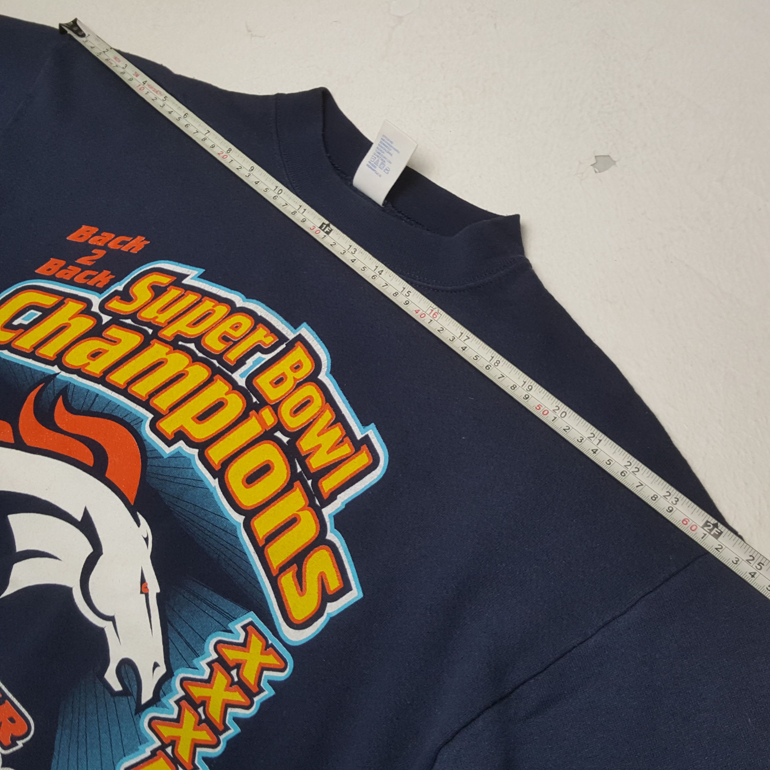NFL × Vintage Vintage 90's BRONCOS DENVER SUPERBOWLS NFL Team Swetahisrts Size US L / EU 52-54 / 3 - 4 Thumbnail