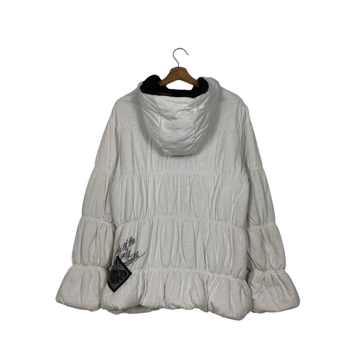 Japanese Brand GHOST of HARLEM Skulls Puffer Hoodie Jacket #2509-C113 Size ONE SIZE - 7 Thumbnail