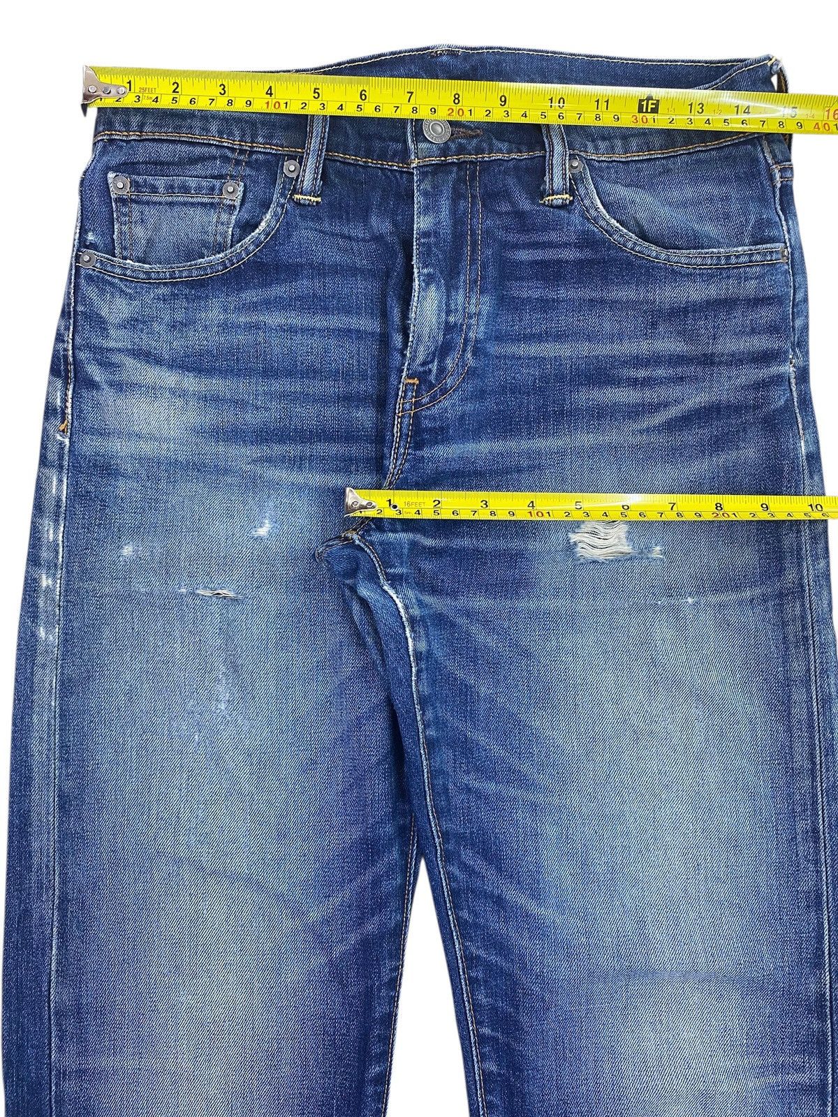 Levi's Levi’s Whiskers Faded Wash Style Straight Cut Jeans Size US 30 / EU 46 - 5 Thumbnail