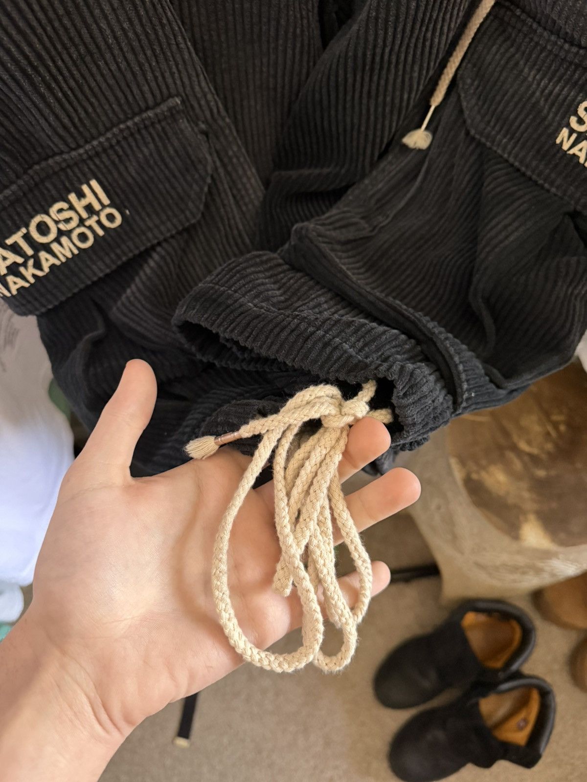Satoshi Nakamoto Satoshi Nakamoto 3/4 Cargo Shorts Size US 40 / EU 56 - 6 Thumbnail