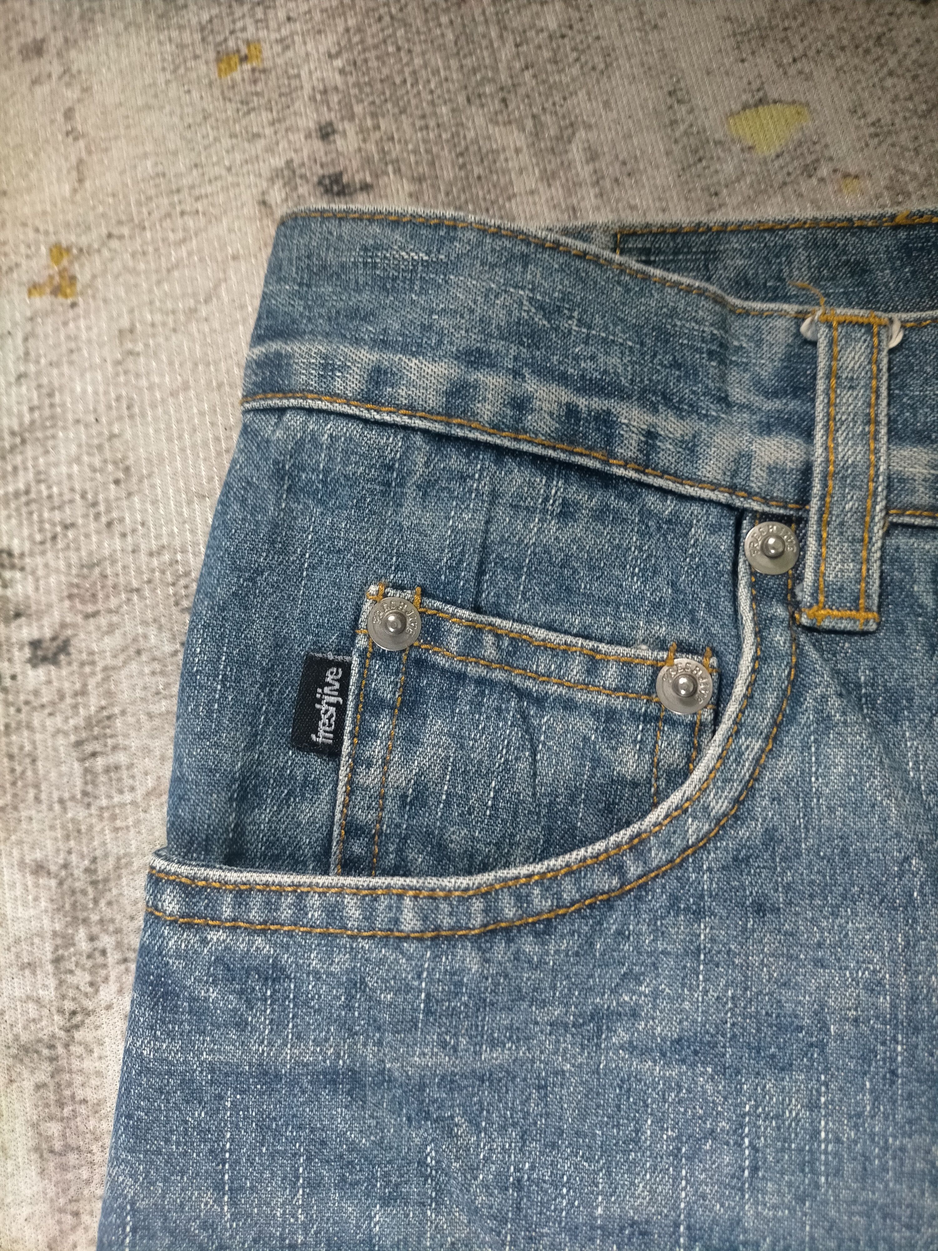 Freshjive Vintage 90s Freshjive Mudwash Jeans Size US 30 / EU 46 - 8 Thumbnail
