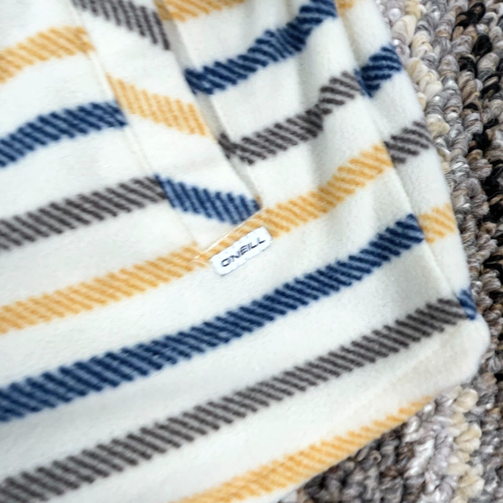 O'Neill O'neill Jacket Shirt Women 2XL White Striped Fleece Unlined Shacket OR Jacket Shirt Women 2XL White Striped Fleece Unlined Shacket Size XXL / US 16-18 / IT 52-54 - 6 Thumbnail
