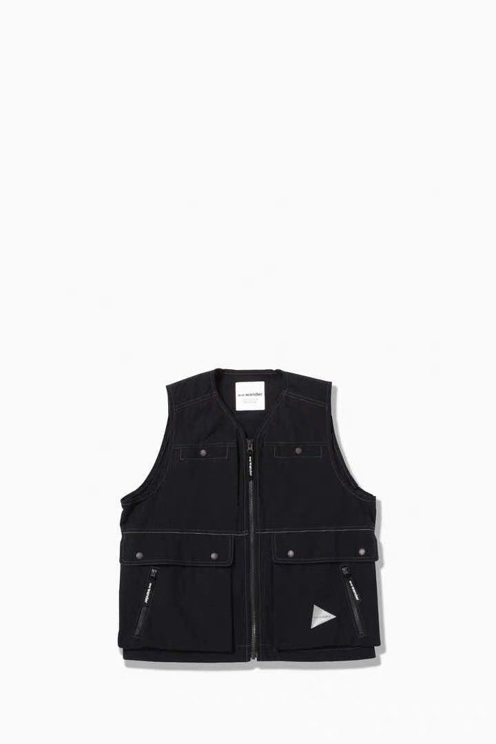 And Wander and wander Nylon Taffeta Vest Ｑ22 Size US M / EU 48-50 / 2 - 1 Thumbnail