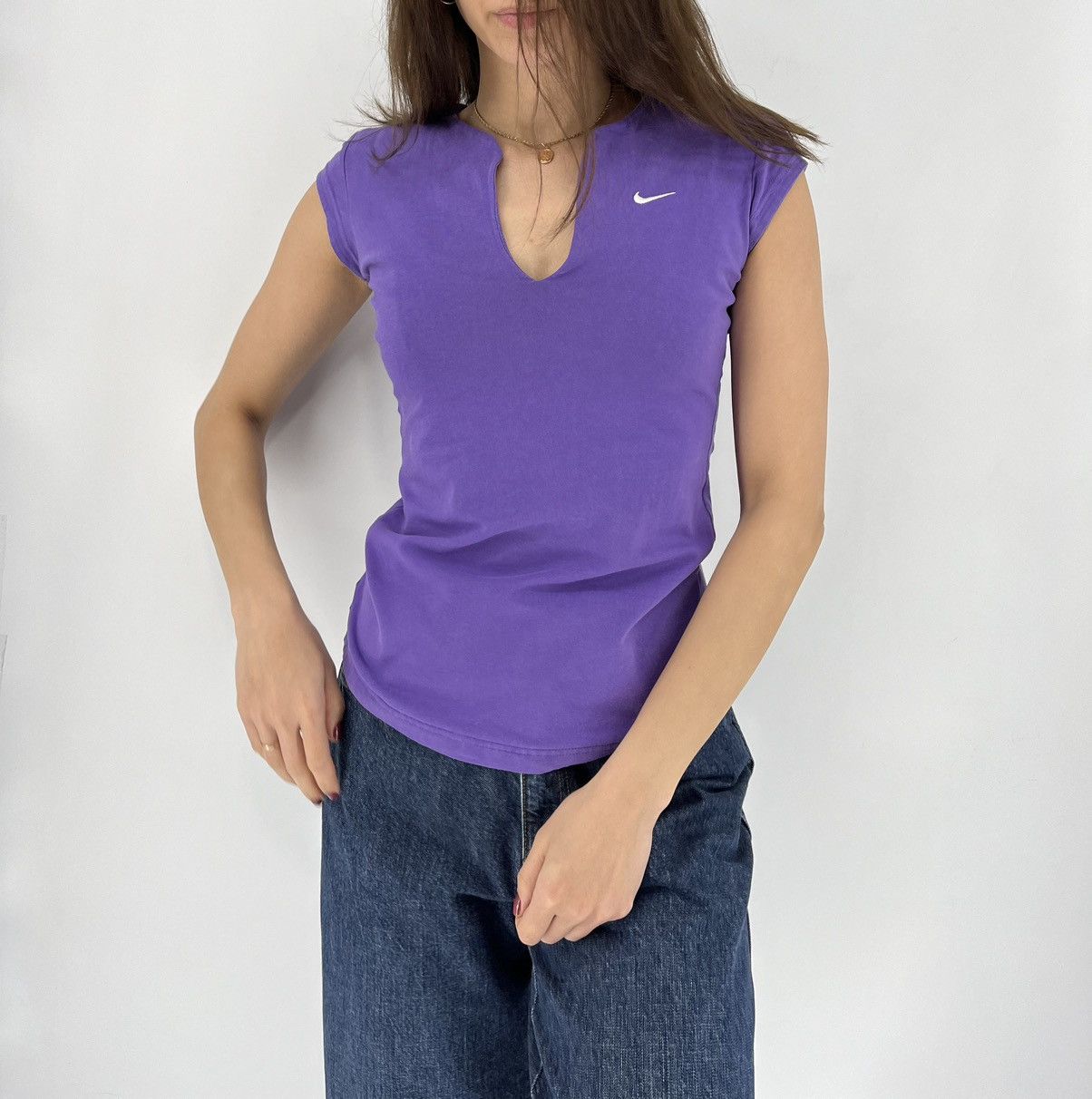 Nike Vintage 90s Nike Big Logo Faded T-shirt Streetwear Style Size L / US 10 / IT 46 - 1 Thumbnail