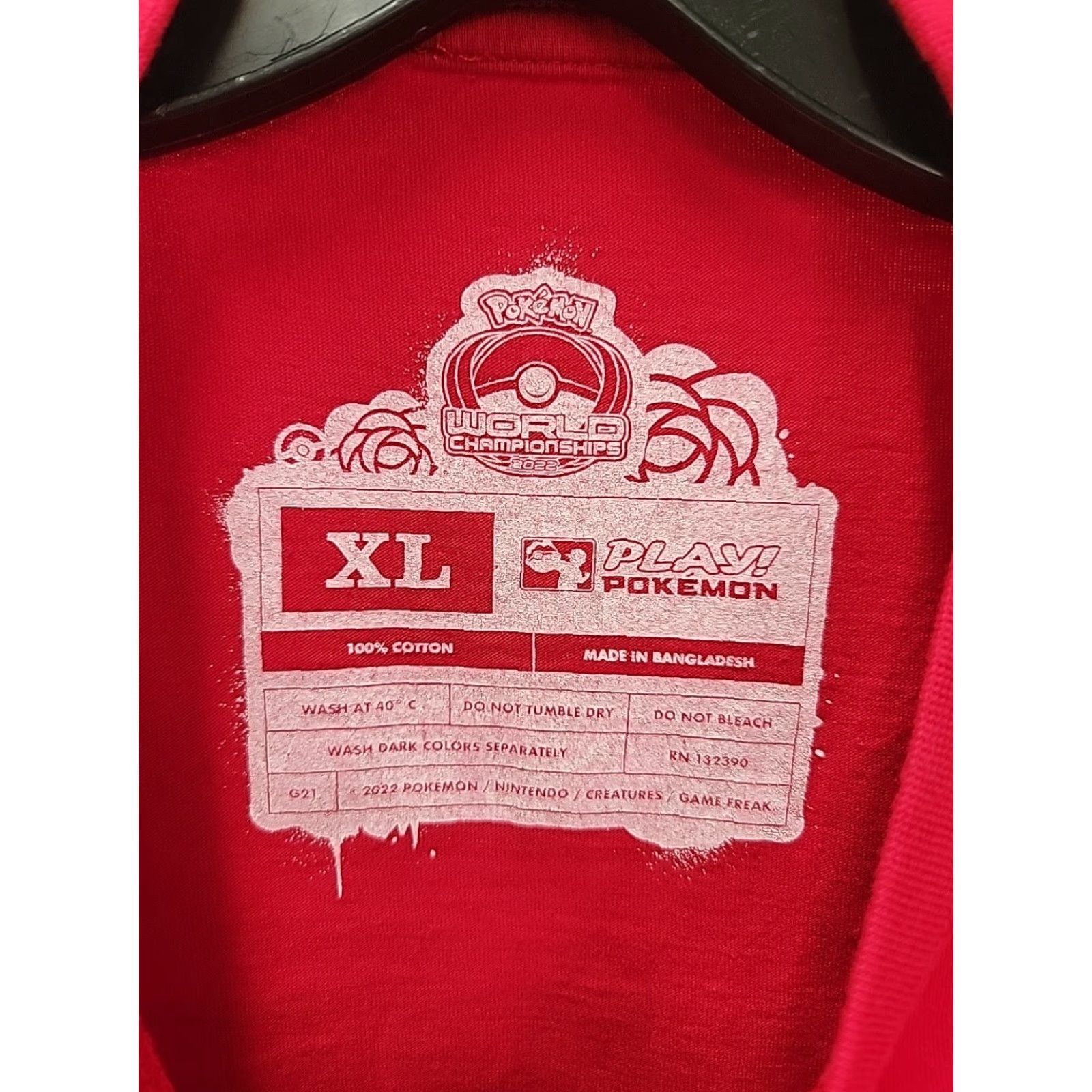 Vintage Pokemon World Championships T Shirt Adult XL Red London Pikachu STAFF TCG 2022 Nike? Size US XL / EU 56 / 4 - 3 Thumbnail