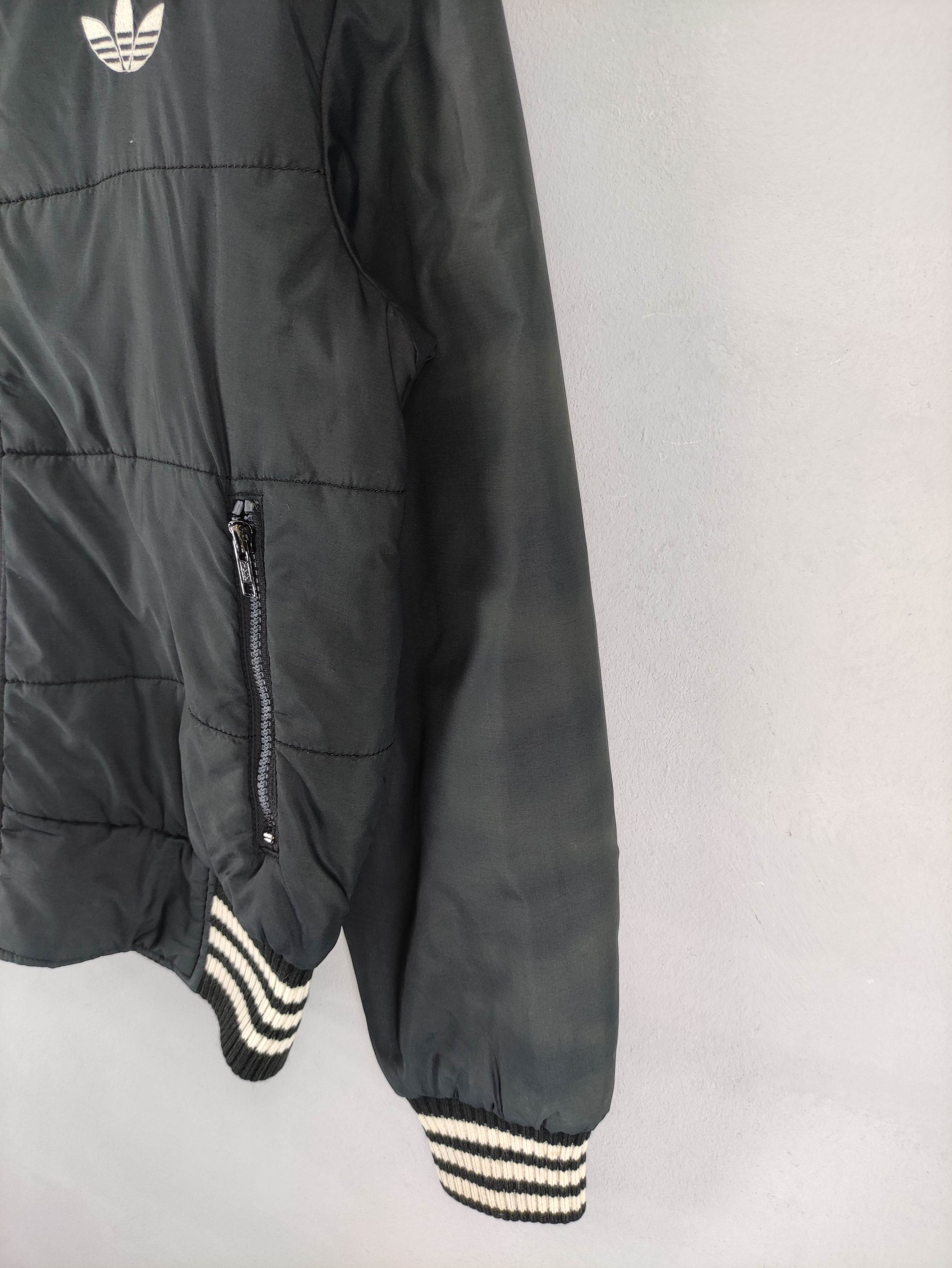 Adidas Vintage 90s Adidas Faded Puffer Jacket Size US M / EU 48-50 / 2 - 3 Thumbnail