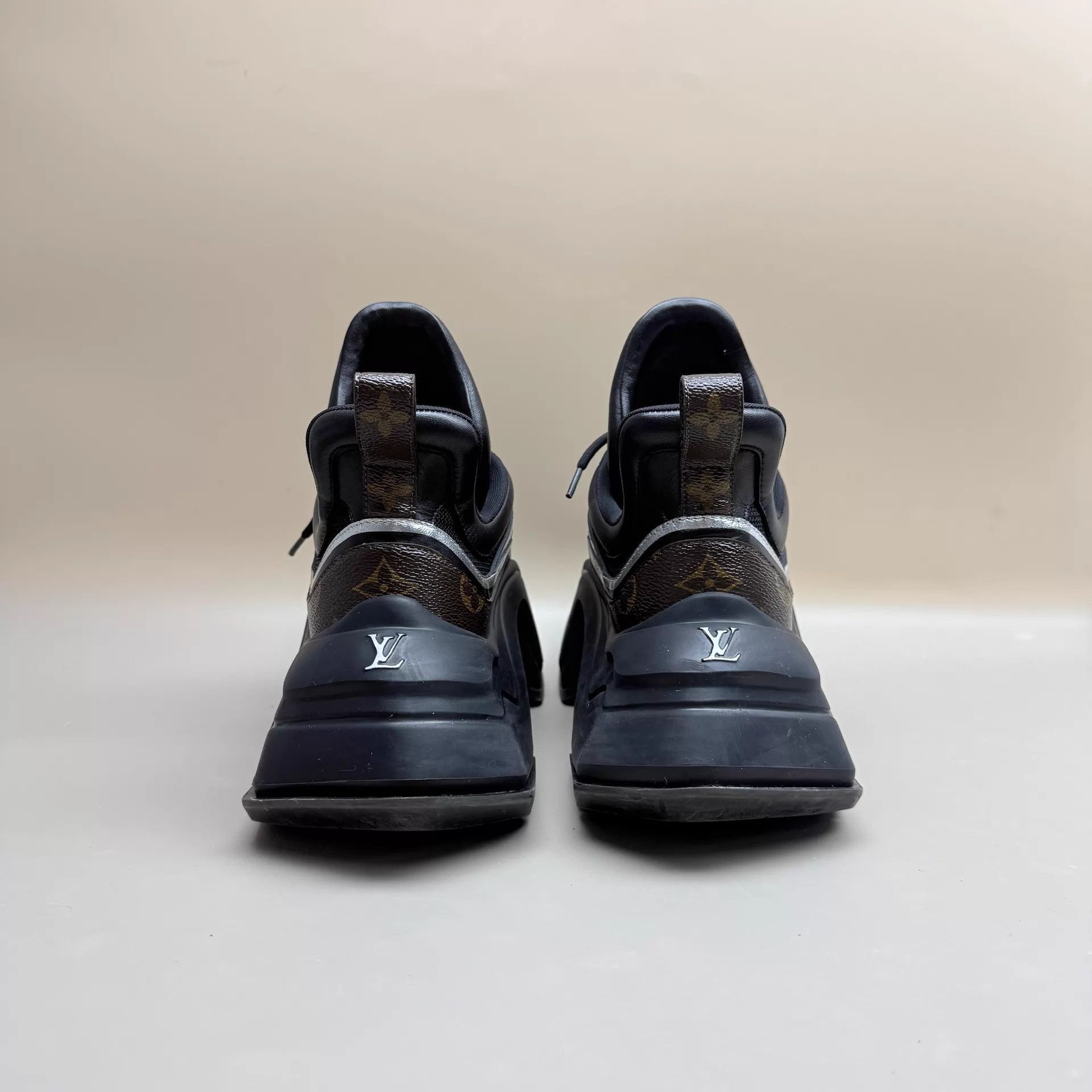 Louis Vuitton LV Black Brown Monogram Arch 2.0 Sneaker 95 New 38.5 EU Size US 8 / IT 38 - 3 Thumbnail